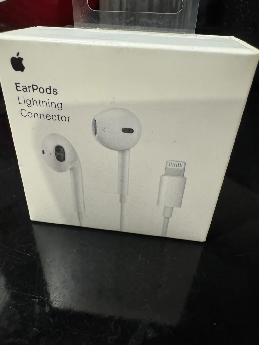 Apple EarPods with Lightning Connector - New