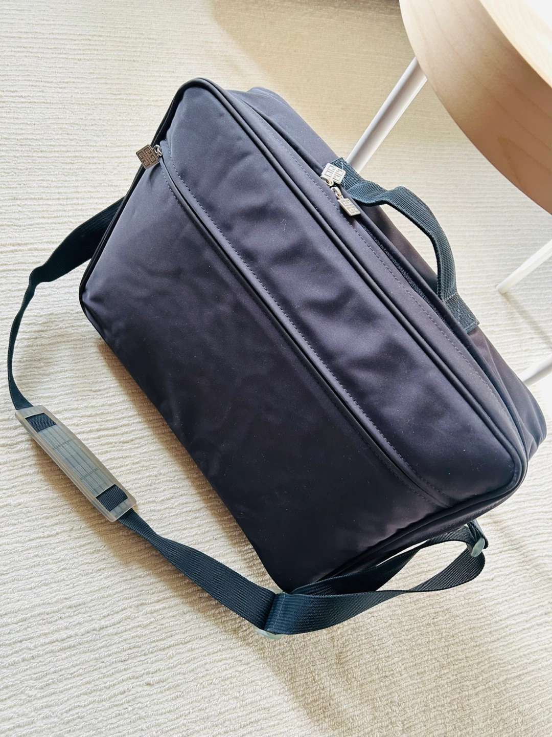 NEW GEVENCHY Parfums Crossbody Laptop Bag (up to 17.1”)