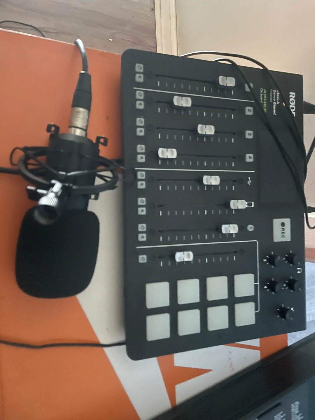 Mirage Speakers & Rodecaster Pro
