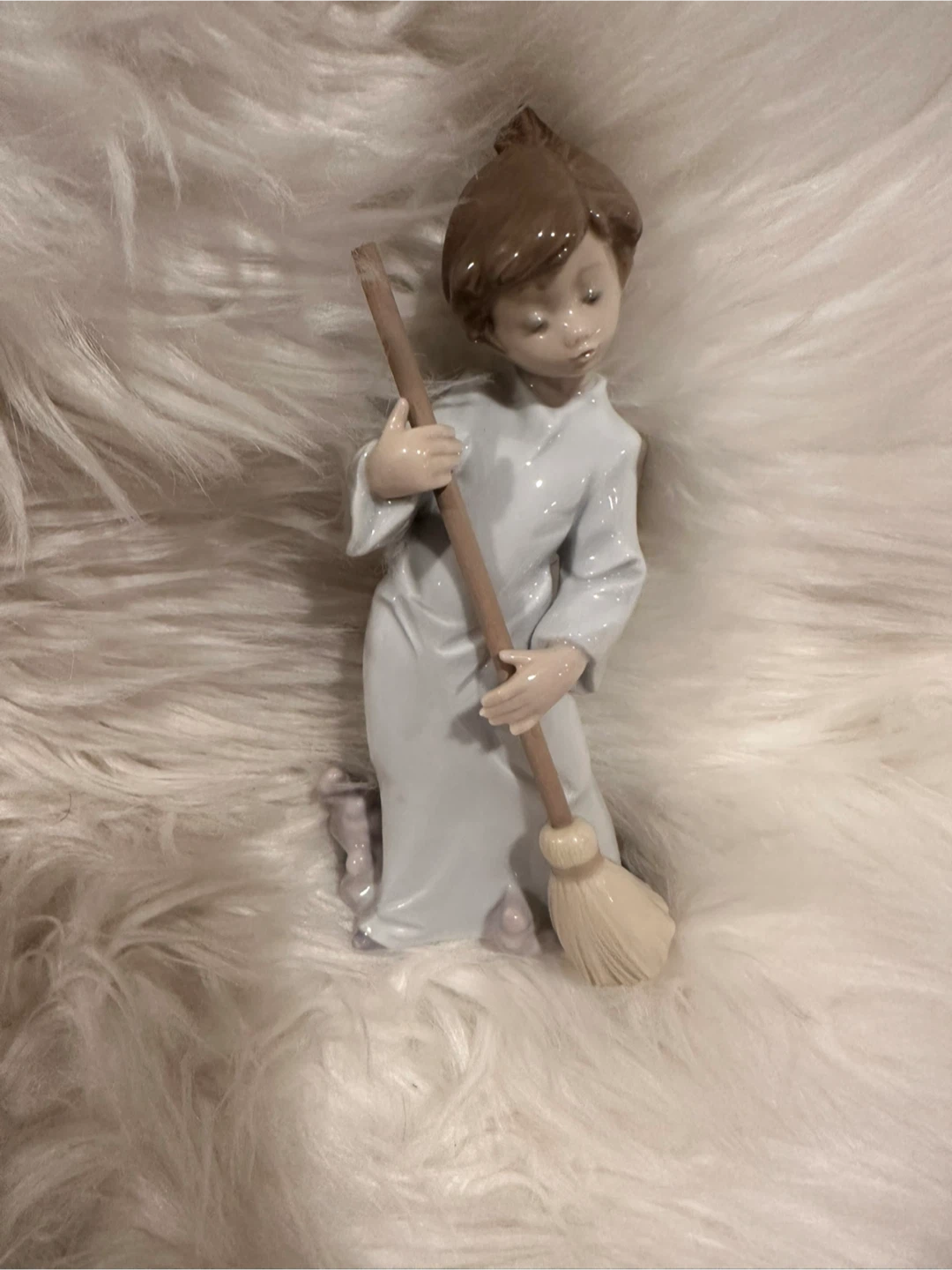 Lladró "Little Sweeper" Figurine