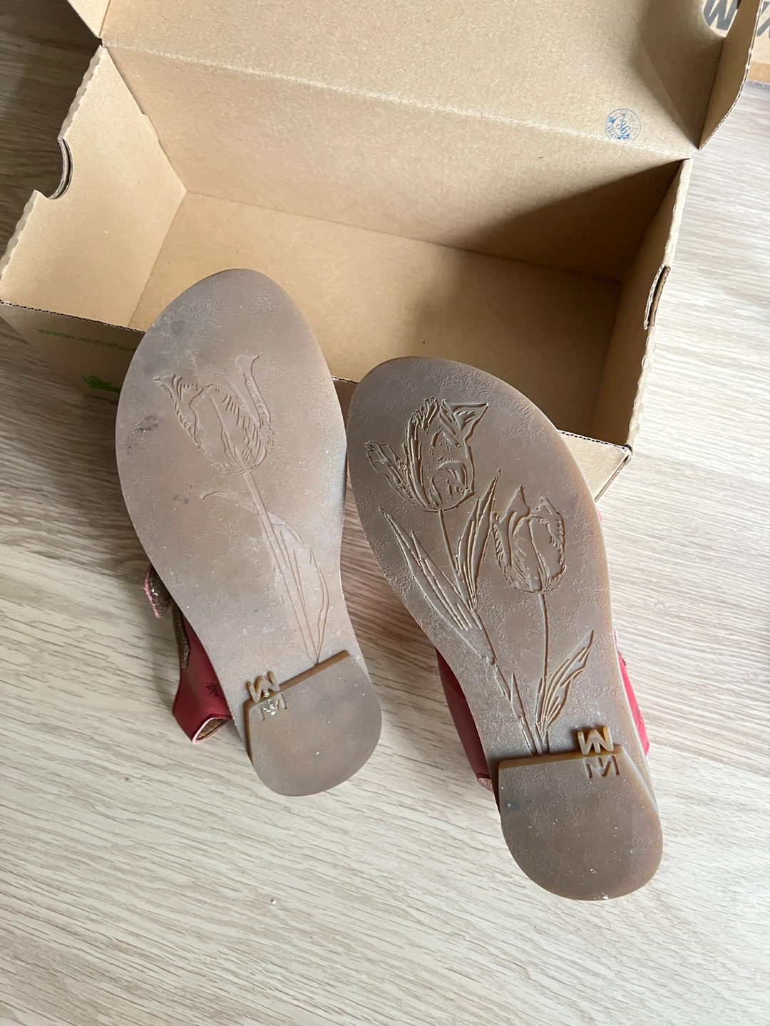El Naturalista Red Leather Sandals - photo 4