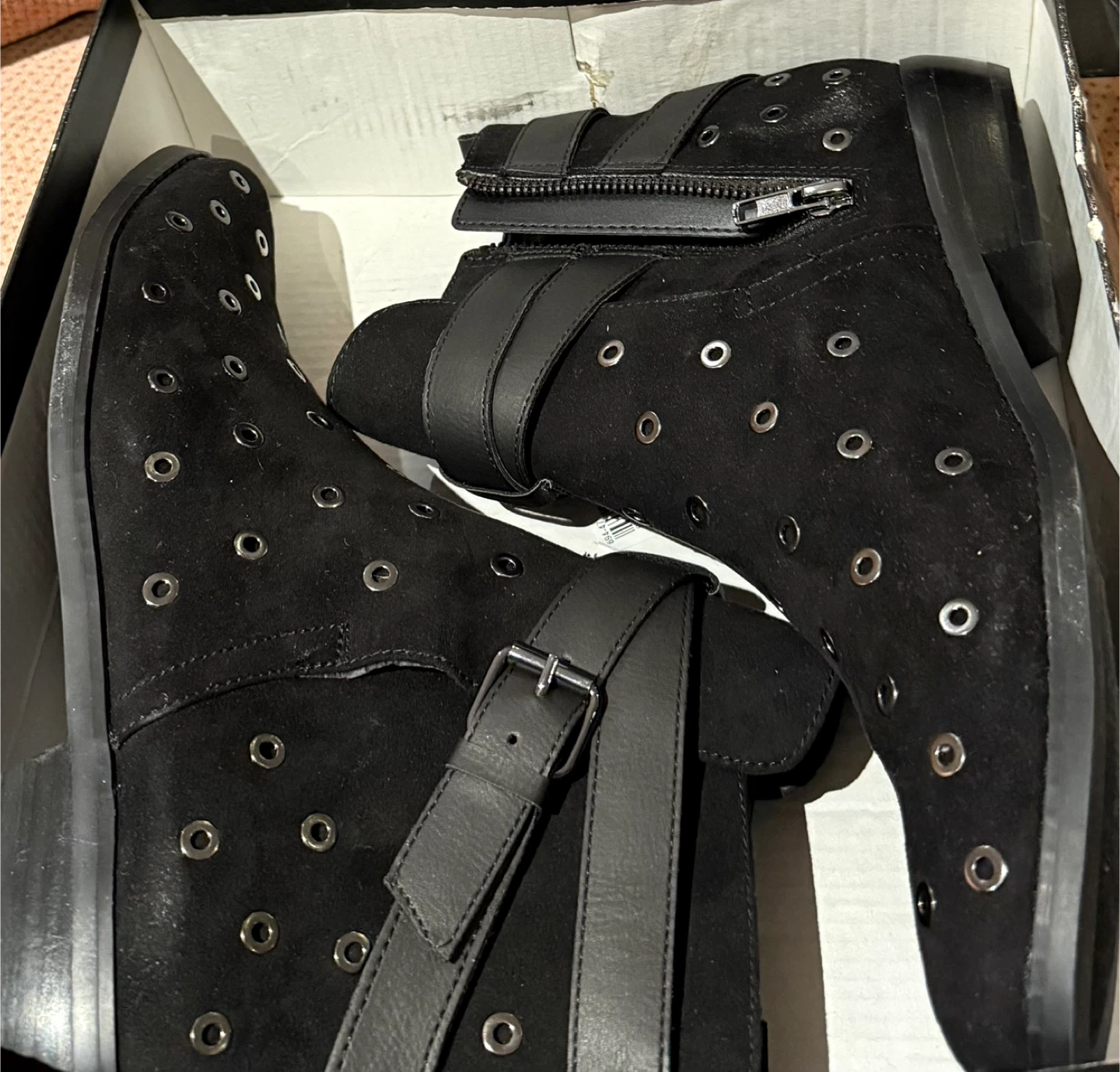 Design Lab Lord & Taylor Dylan Black Boots - Size 9