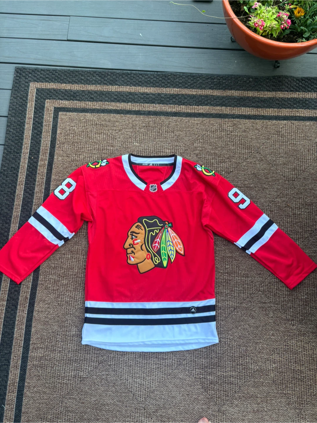 Adidas Bedard #98 Chicago Blackhawks Jersey- Never worn - photo 2