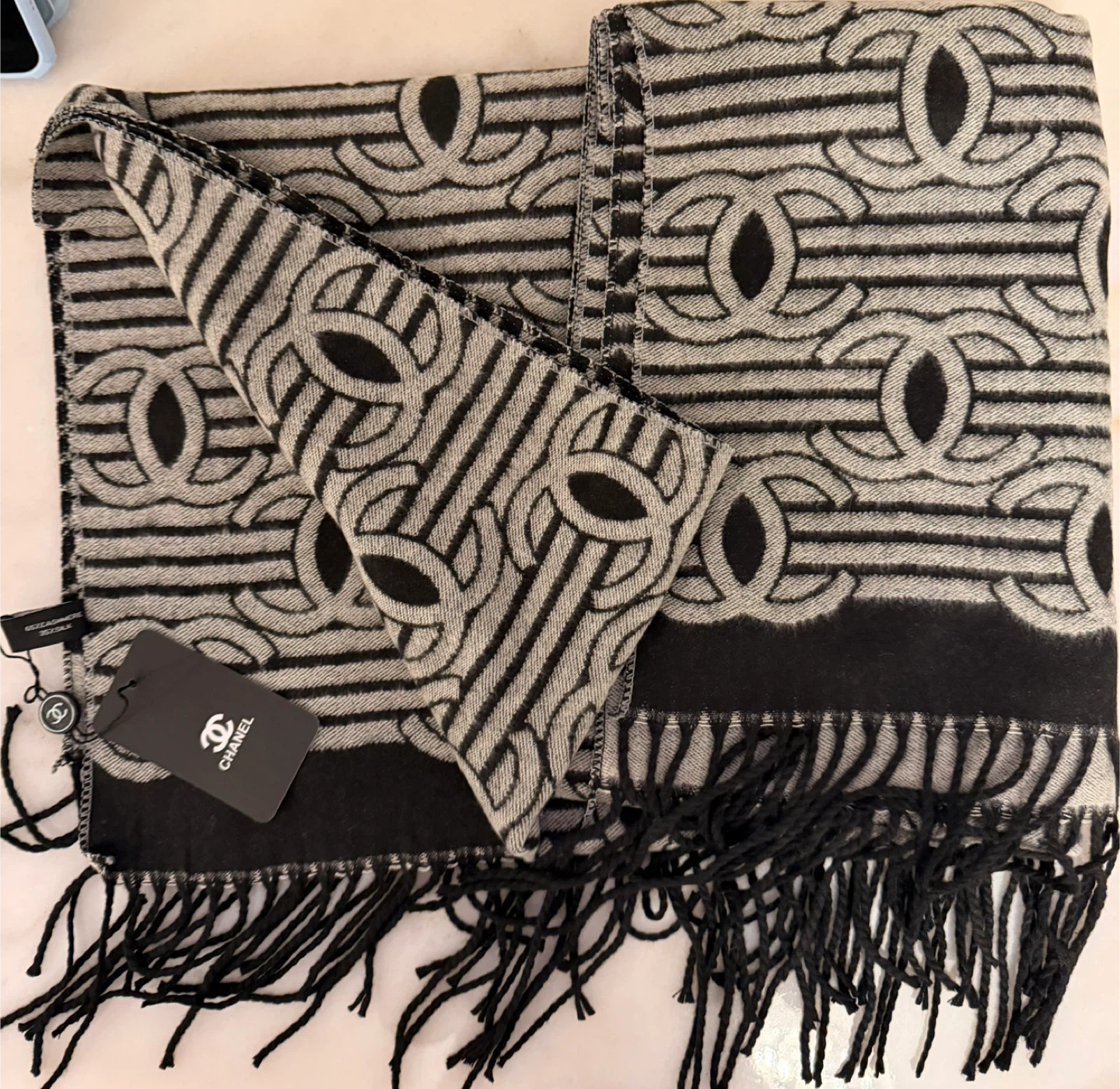 Wool scarf