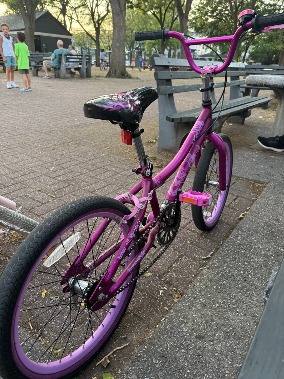 Girls' Freestyle Bike - Pink & Purple - photo 3