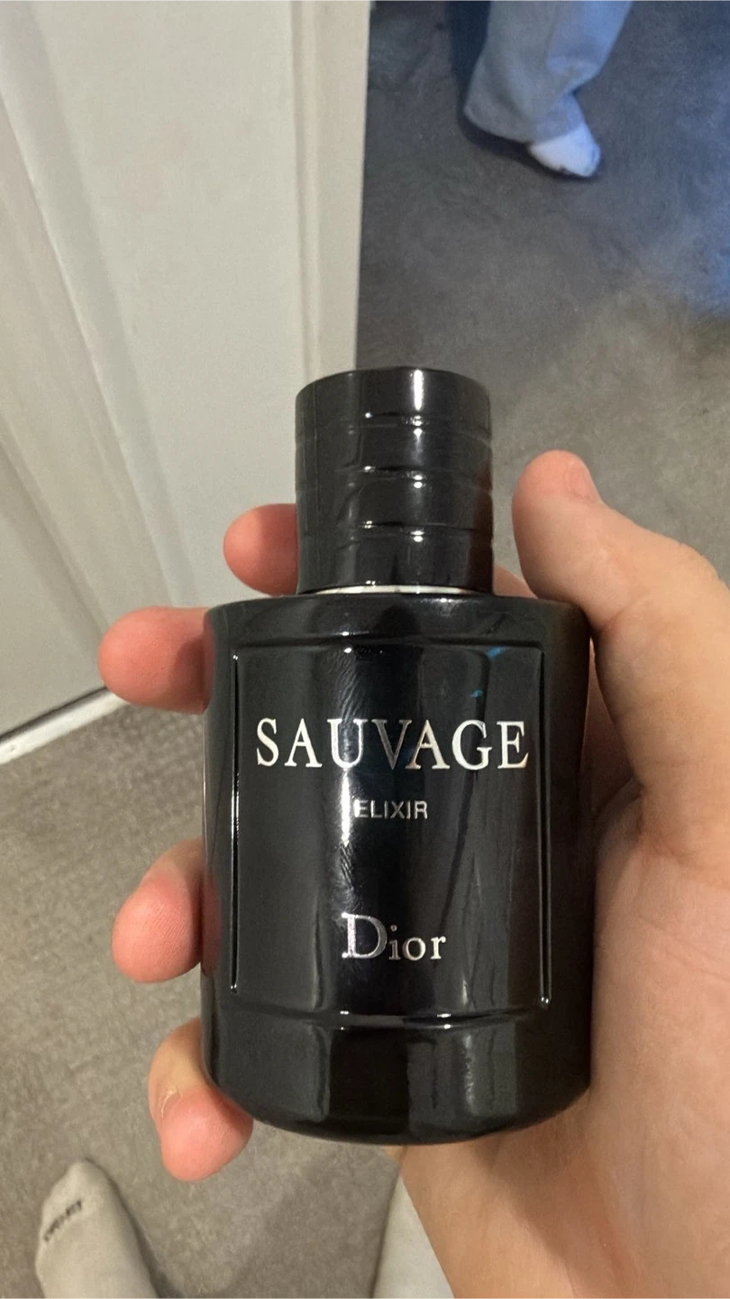 Dior Sauvage Elixir Vaporisateur Spray - photo 4