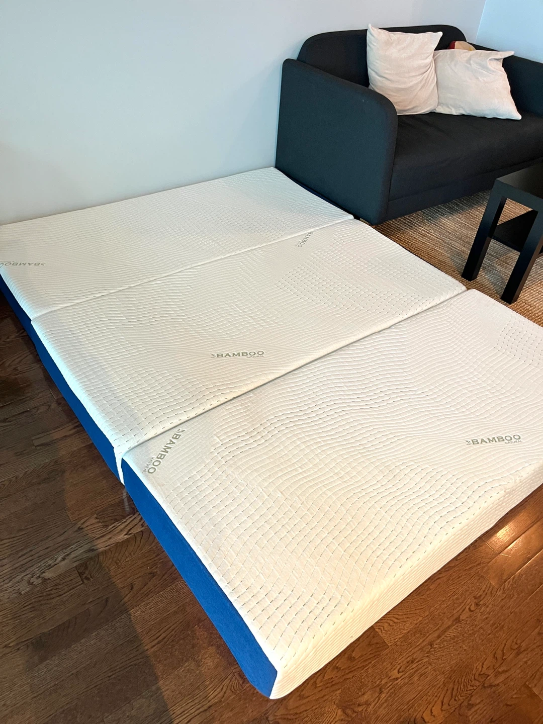Tri-Fold 6 inch mattress in Queen size