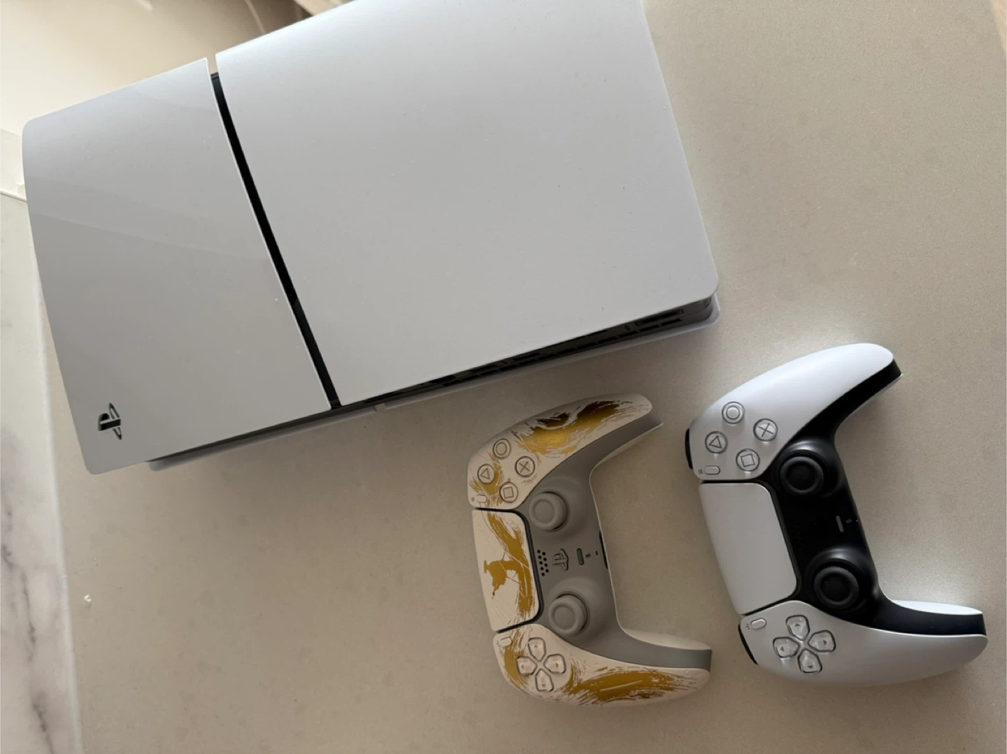PlayStation 5 Console Slim + DualSense® Wireless Controller x2