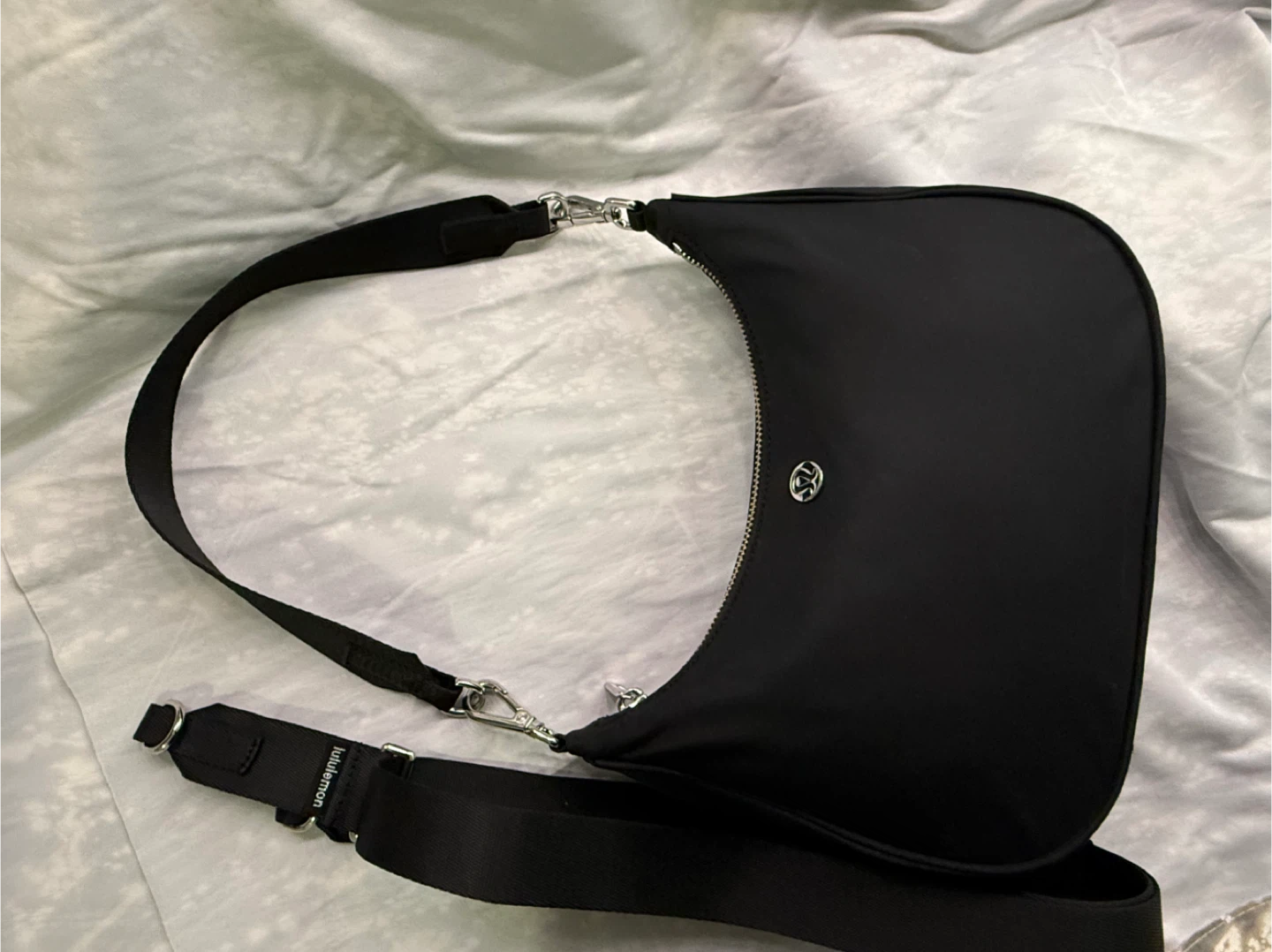 Lululemon Shoulder Bag 3L - photo 2
