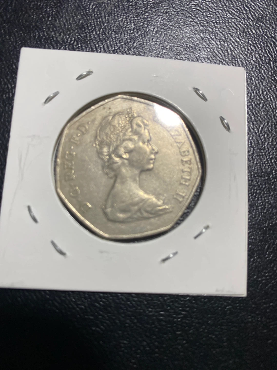 UK 1973 Fifty Pence Coin - photo 2