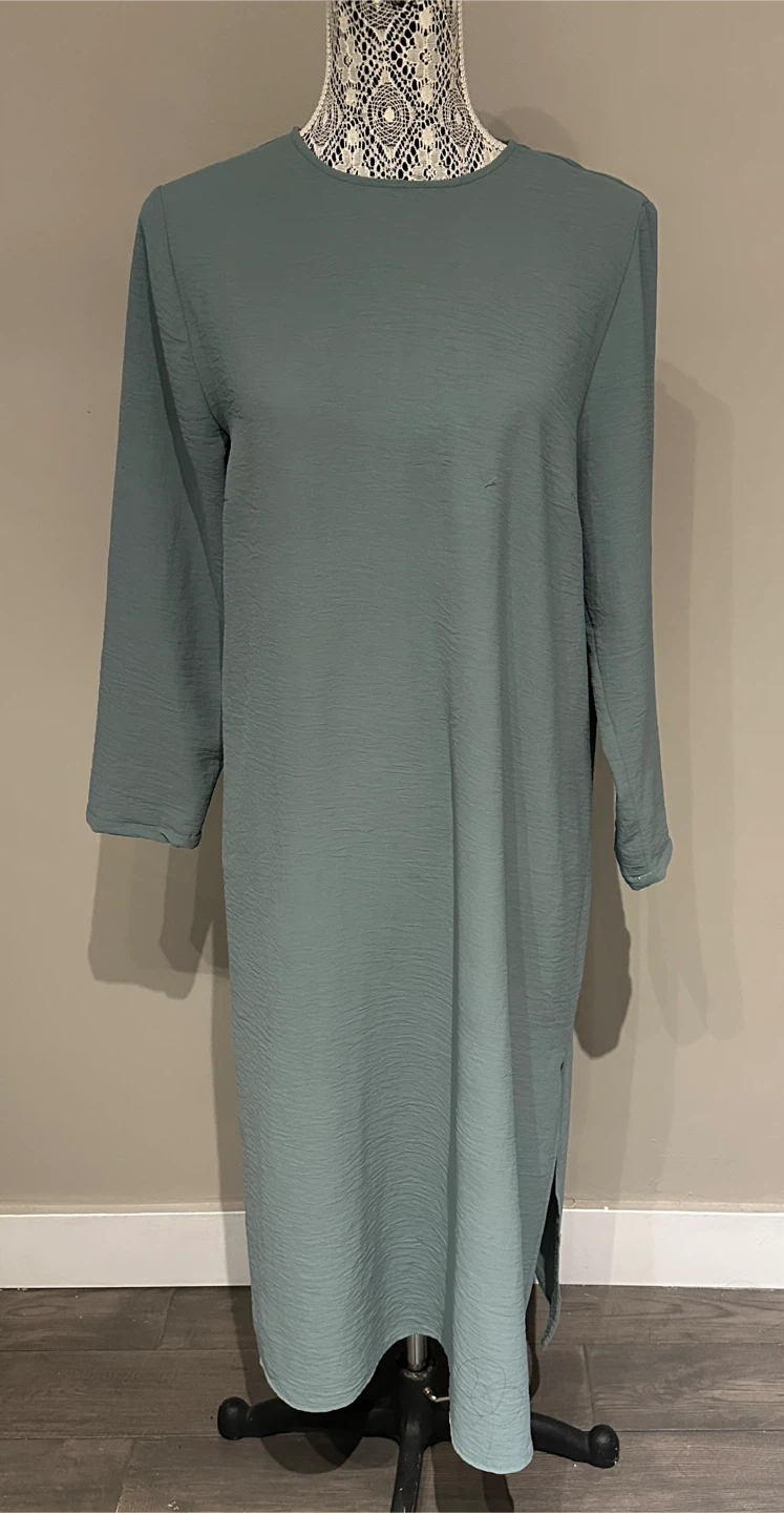 Green Long Sleeve Dress - $5 - East York