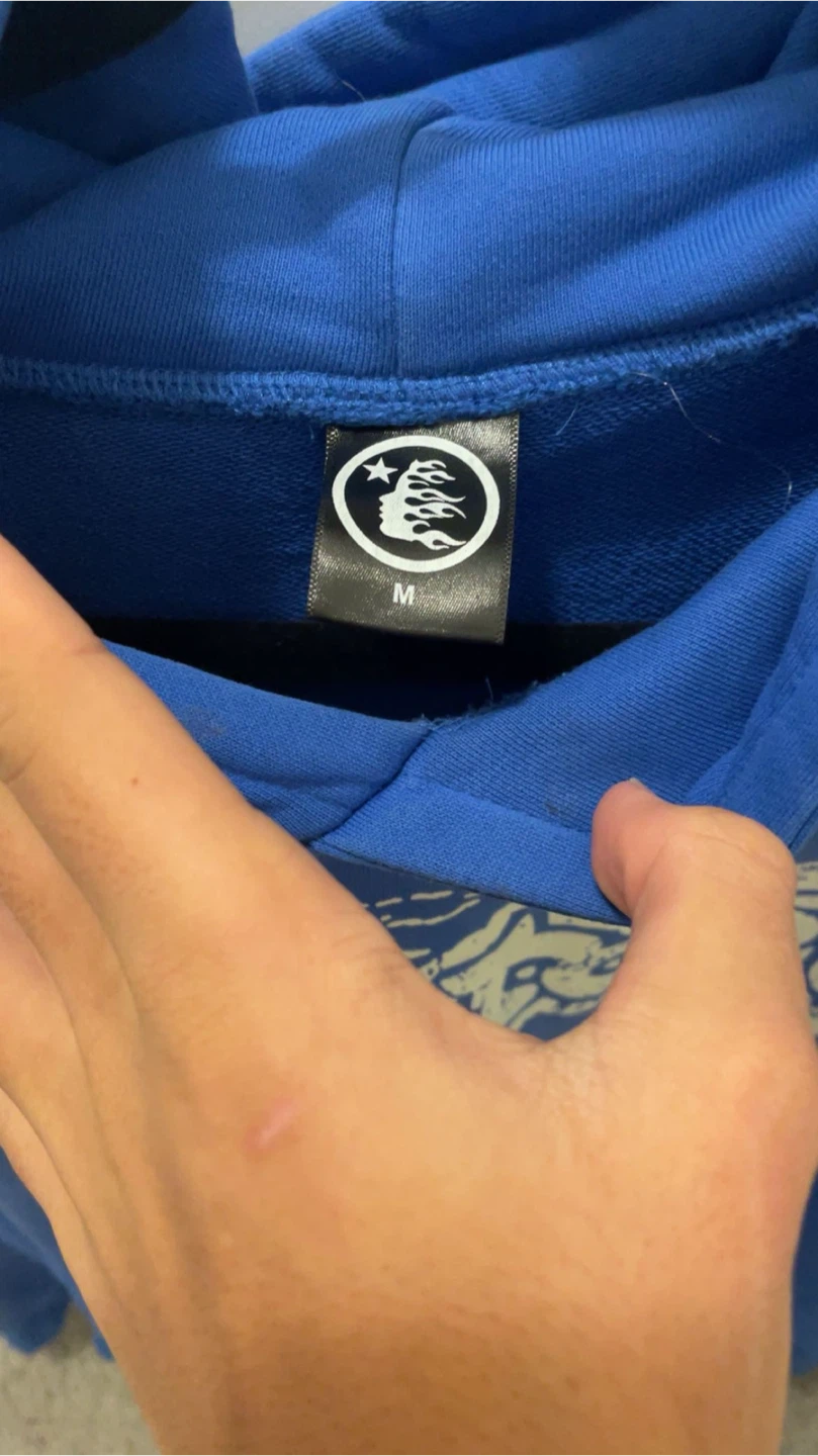 Cellstarr Blue Hoodie - Size Medium - photo 2