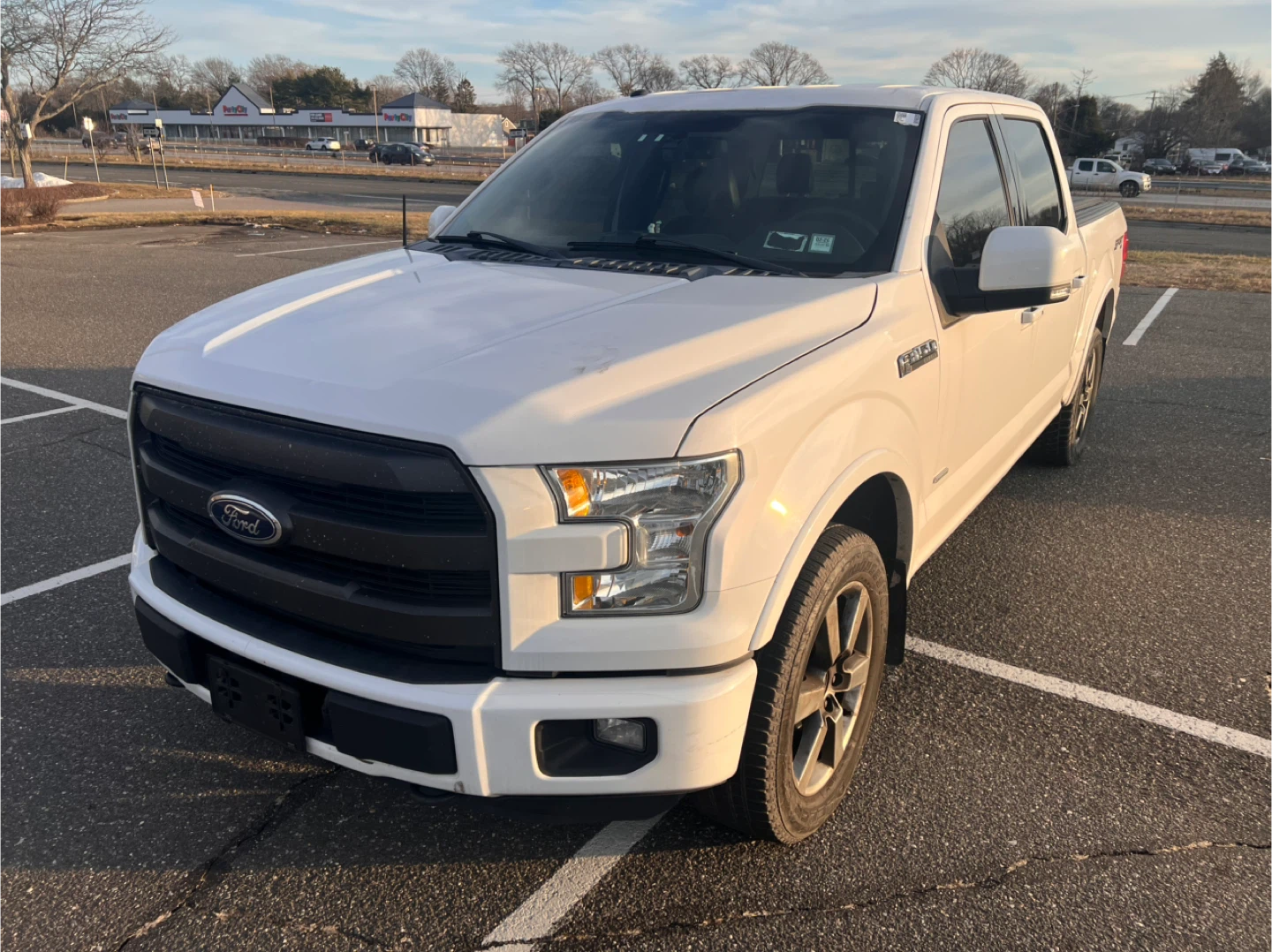 2016 Ford F-150 4WD V6 LARIAT
