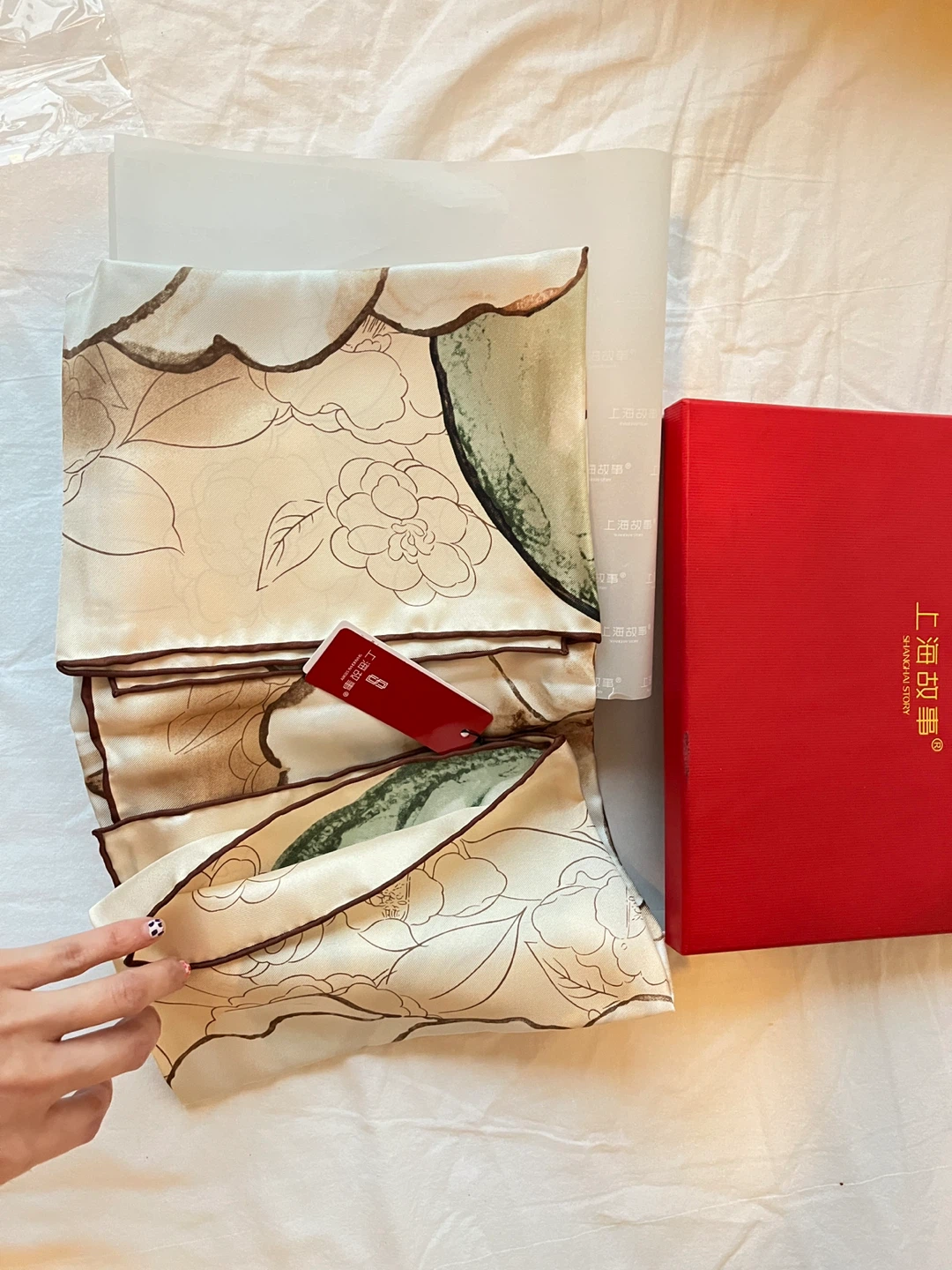 Shanghai Story Silk Scarf - Floral Design - photo 3