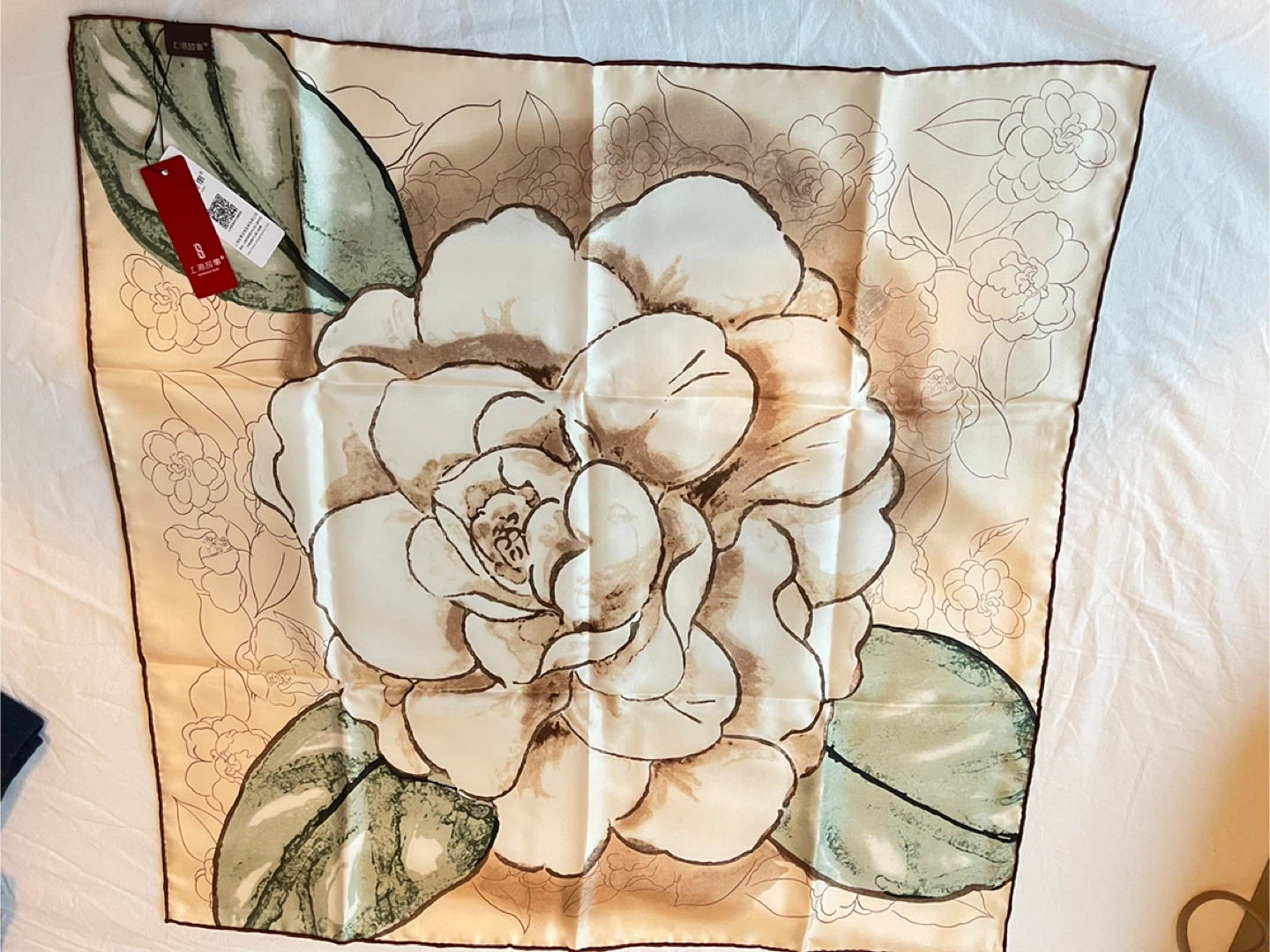 Shanghai Story Silk Scarf - Floral Design - photo 5