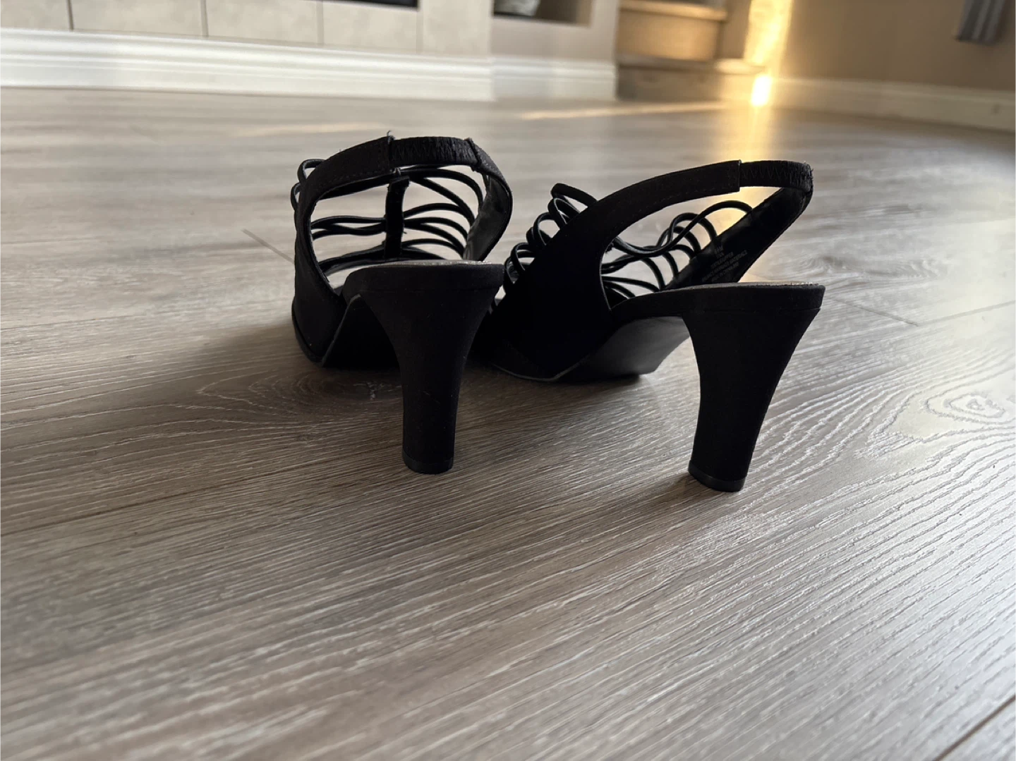Impo Black Stretch Heels Size 6 .5 - photo 5