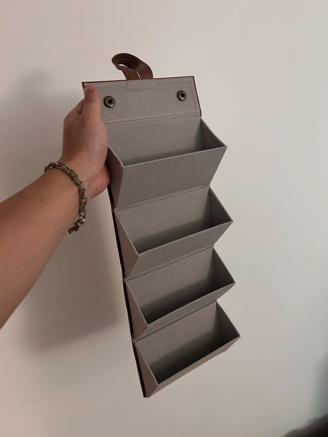 Brown Leatherette Sunglass Organizer - photo 2