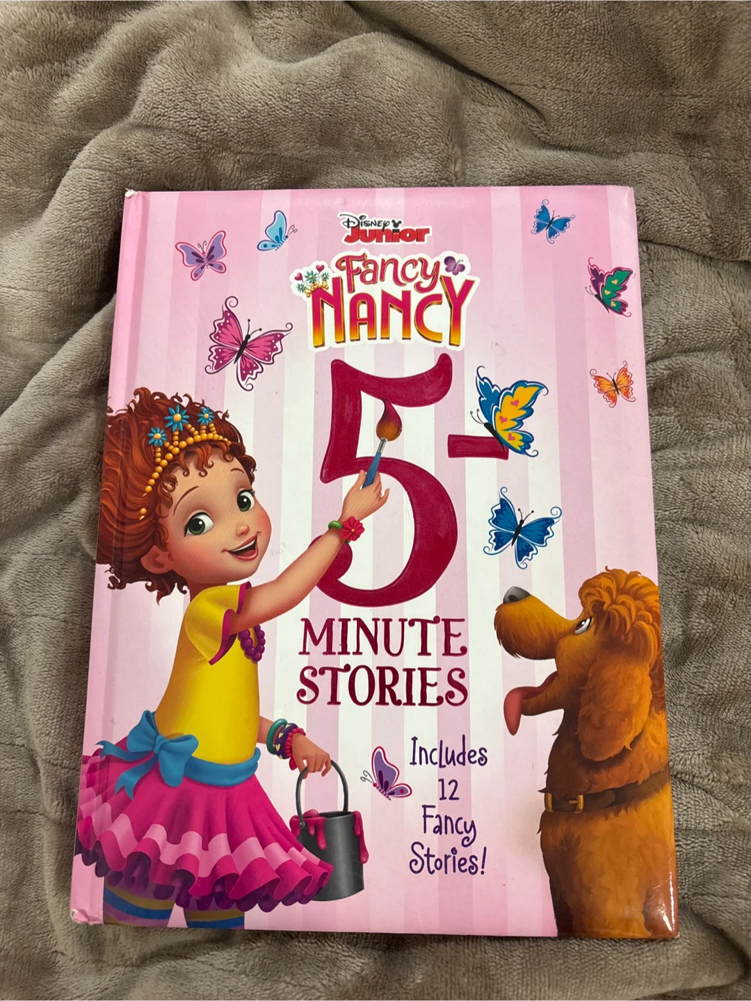 Fancy Nancy 5 Minute Stories Book