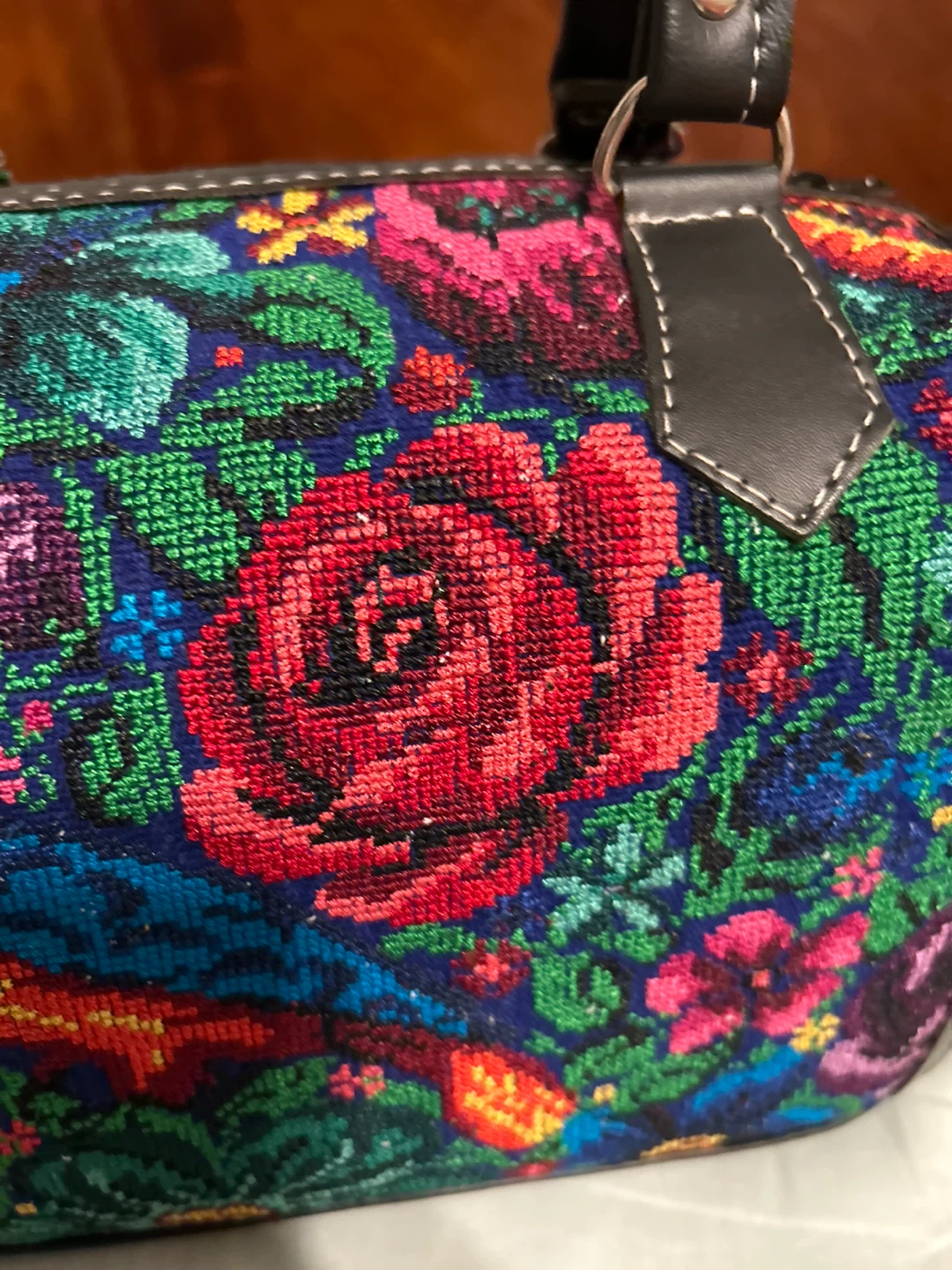 Artesanías El Pueblo Maya Floral Handbag - photo 5