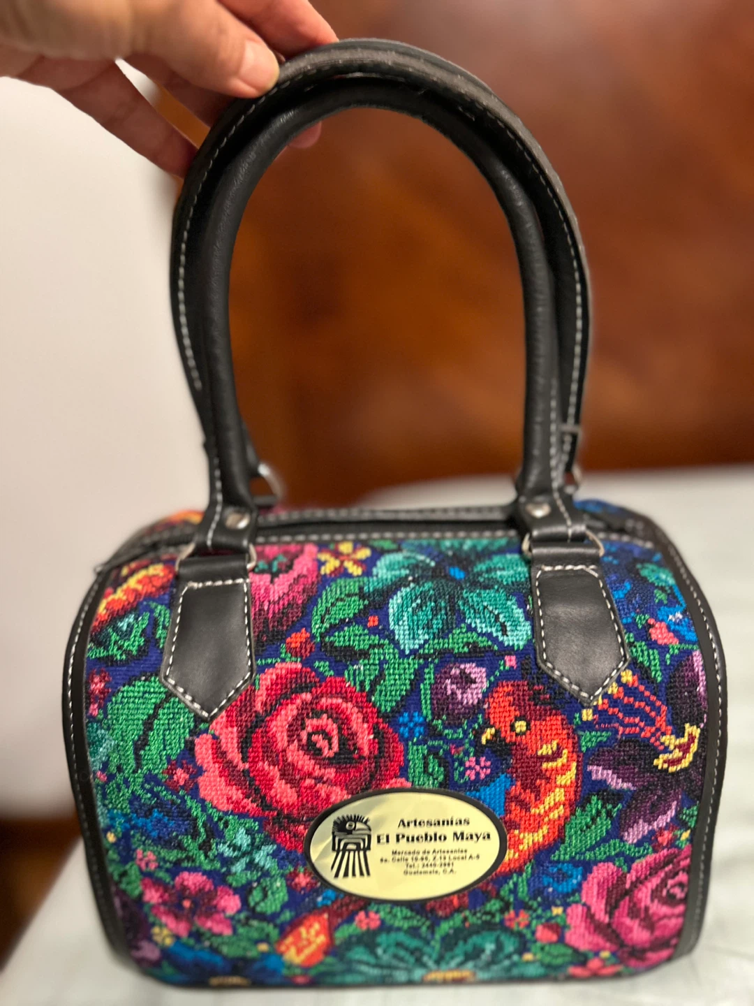 Artesanías El Pueblo Maya Floral Handbag - photo 2