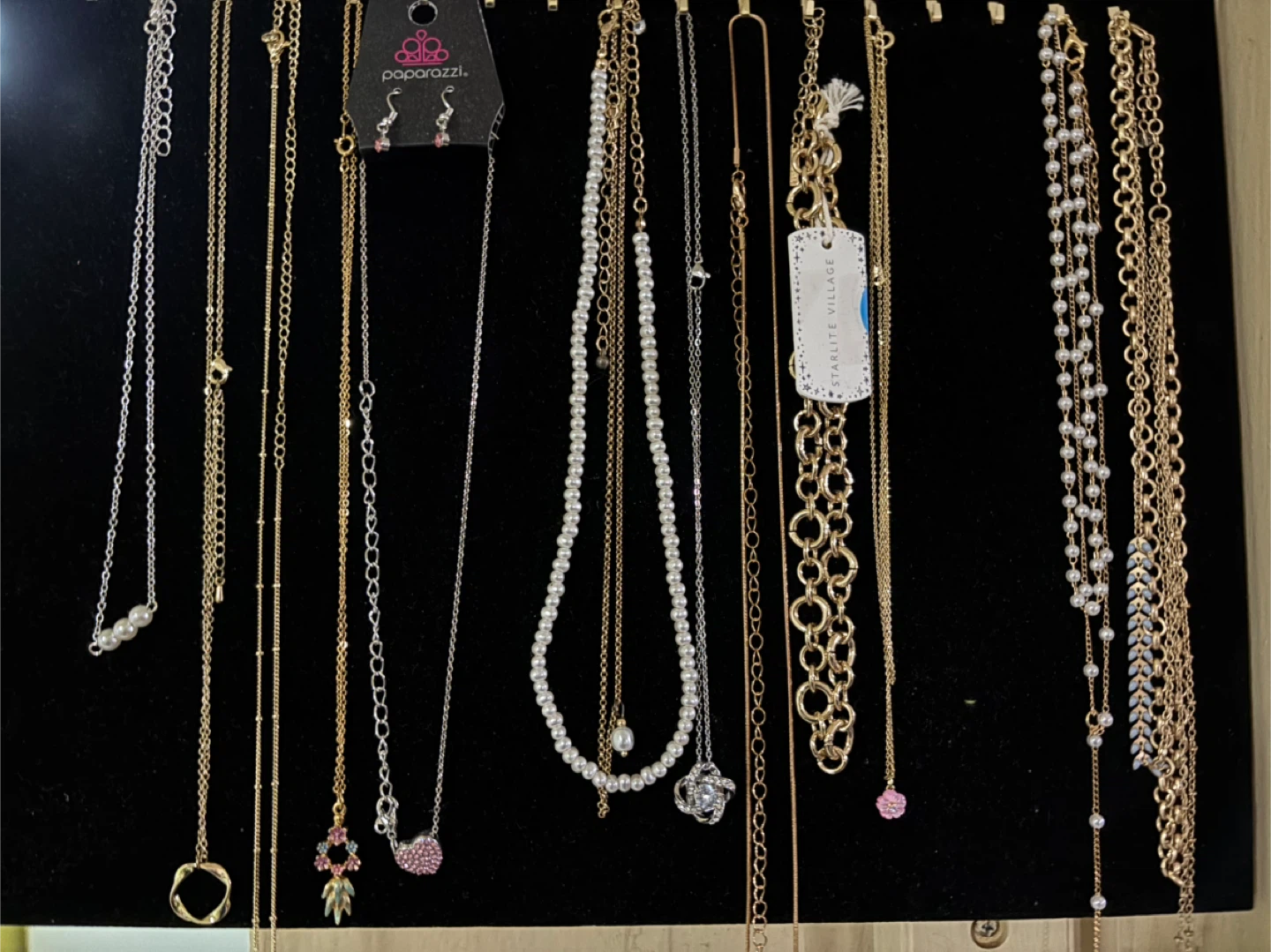 Various New Dainty Necklaces: Lot of 10