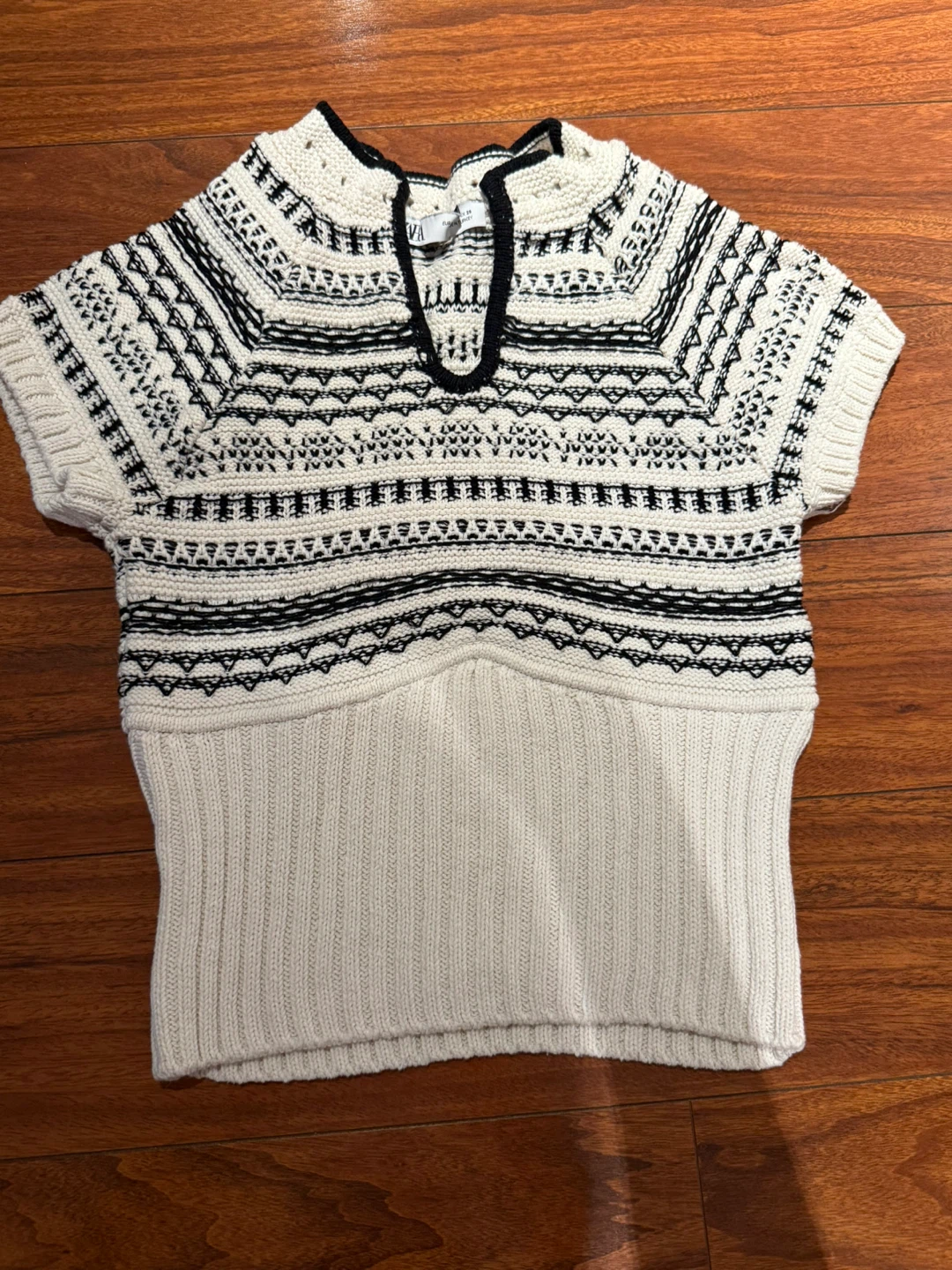 Zara Knit Top - Size S