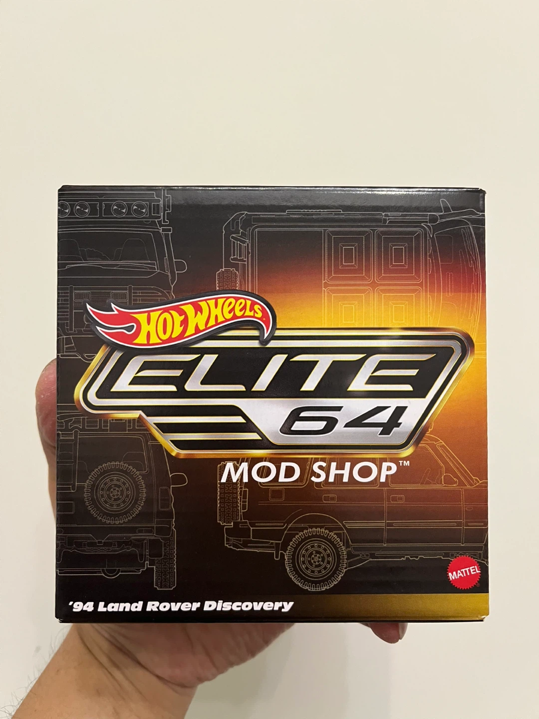 Hot Wheels Elite 64 '94 Land Rover Discovery Mod Shop