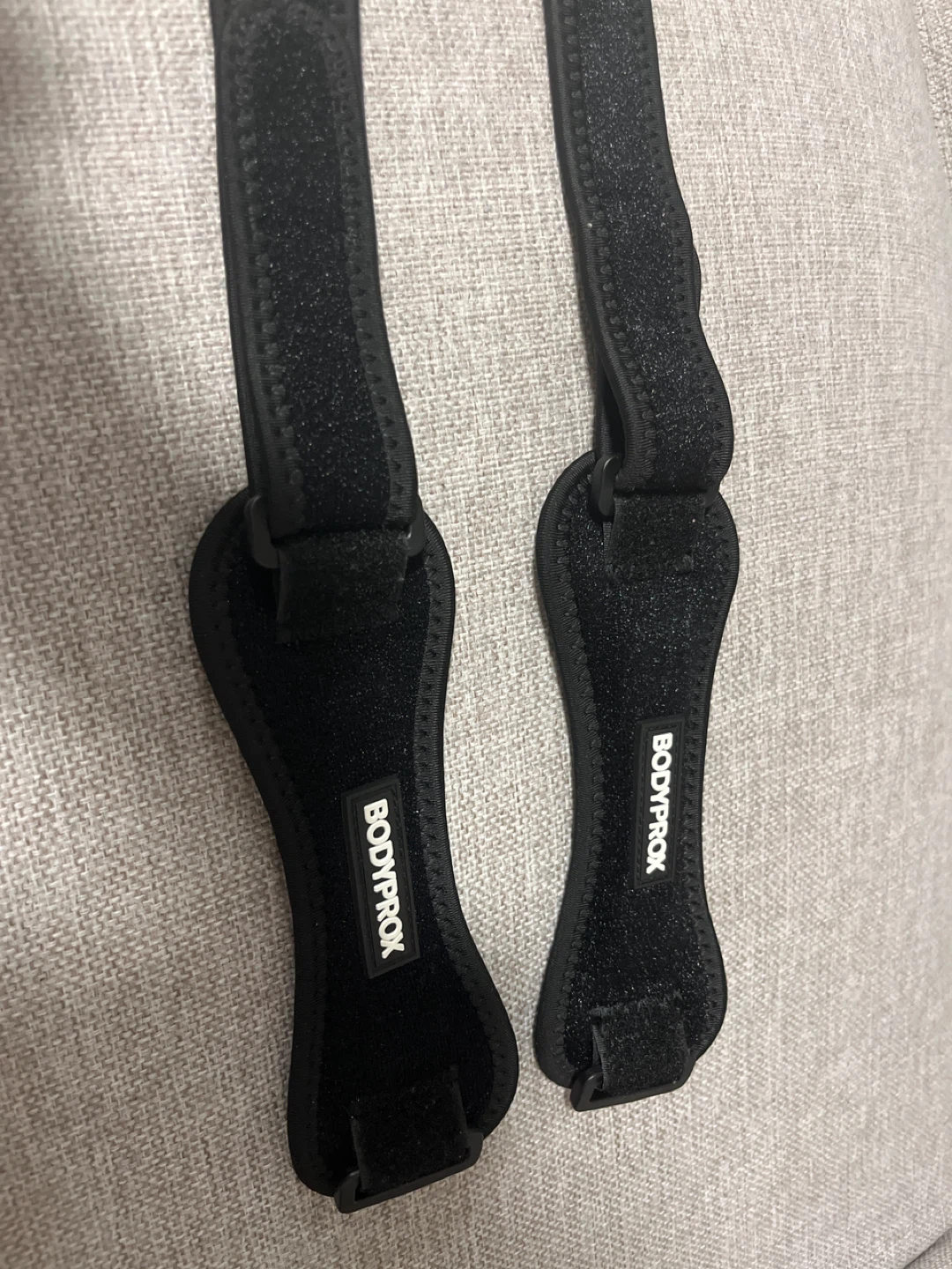 Tendon knee brace effective from hiking and sports