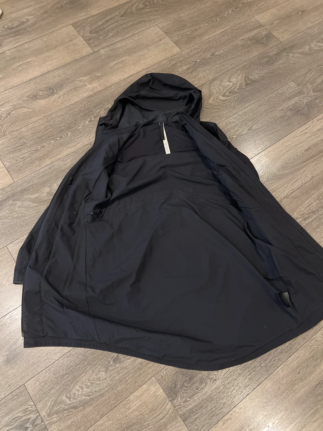 Lululemon Rain Rebel Jacket - Size 6 - photo 2