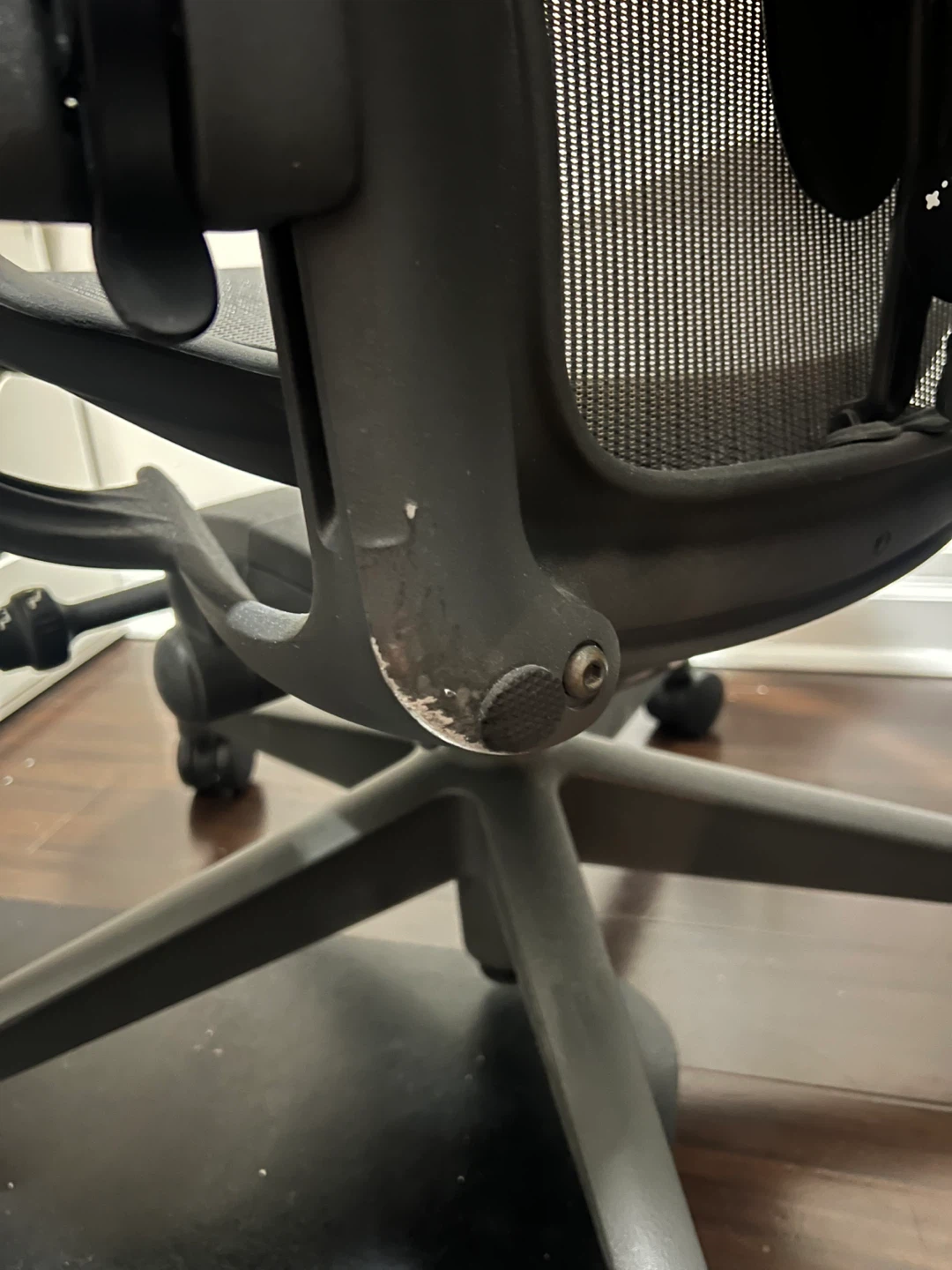 Herman Miller Aeron size B - photo 3