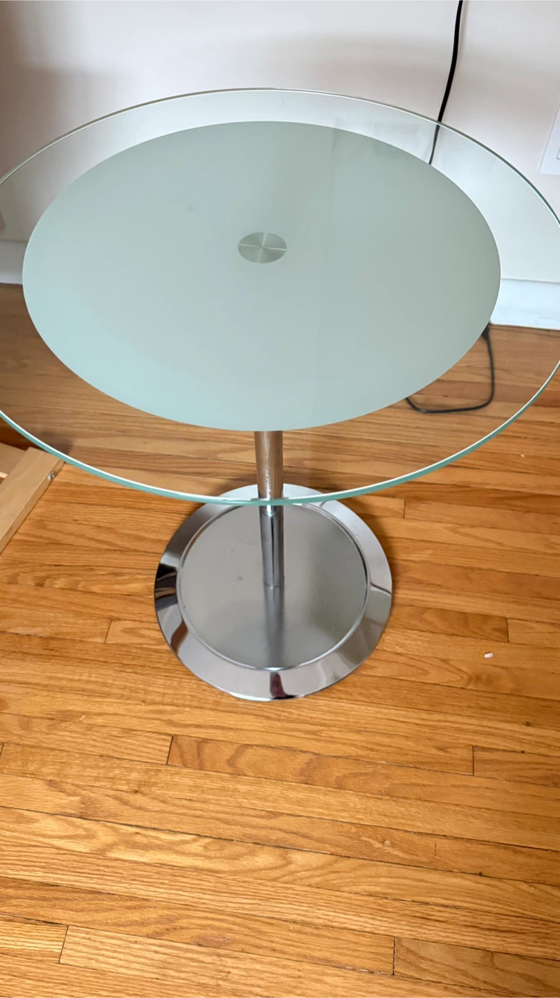 Glass Top Round Side Table - photo 2