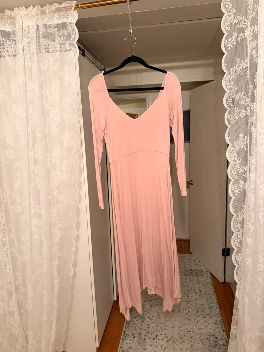 Closet clean out for medium - many never worn - photo 5