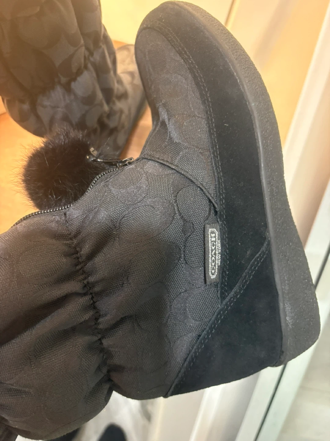 Coach Black Furry Winter Boots - photo 5