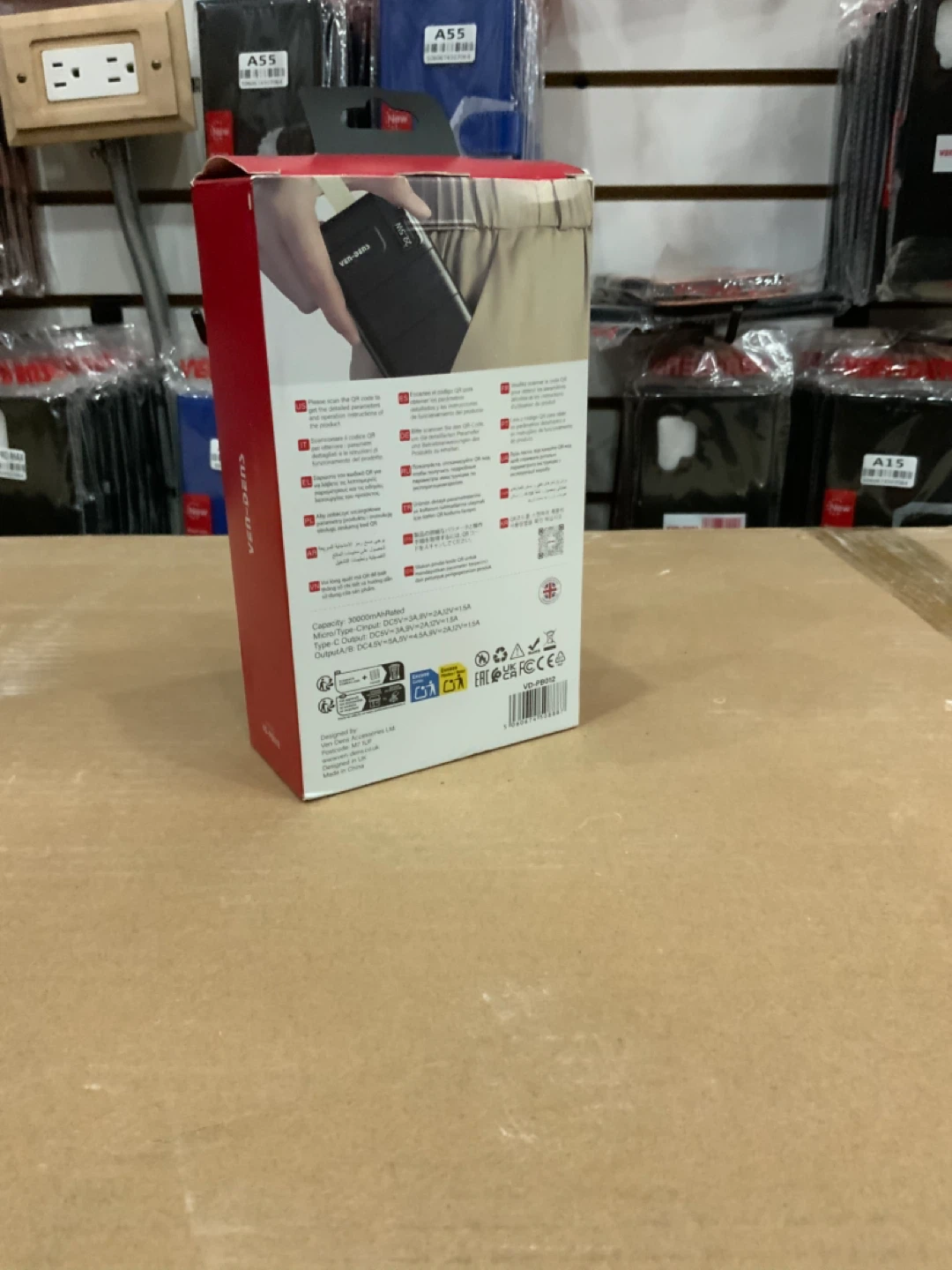 VEN-DENS Power Bank 30000mAh - New in Box! - photo 3