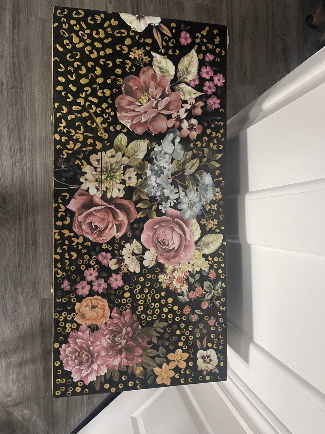 Floral Accent Table with Drawers - photo 3