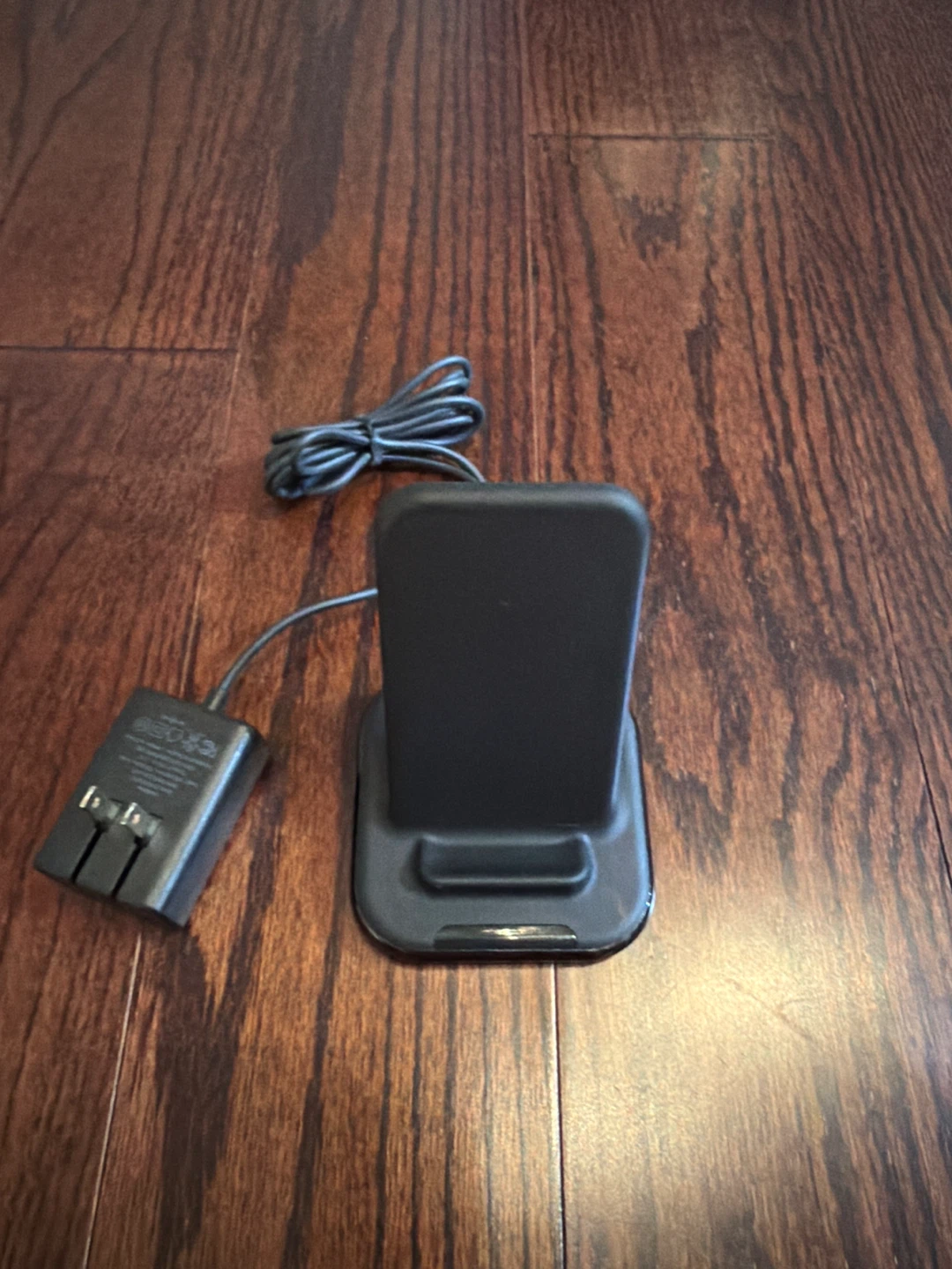 Black Wireless Charging Stand (set of 2)