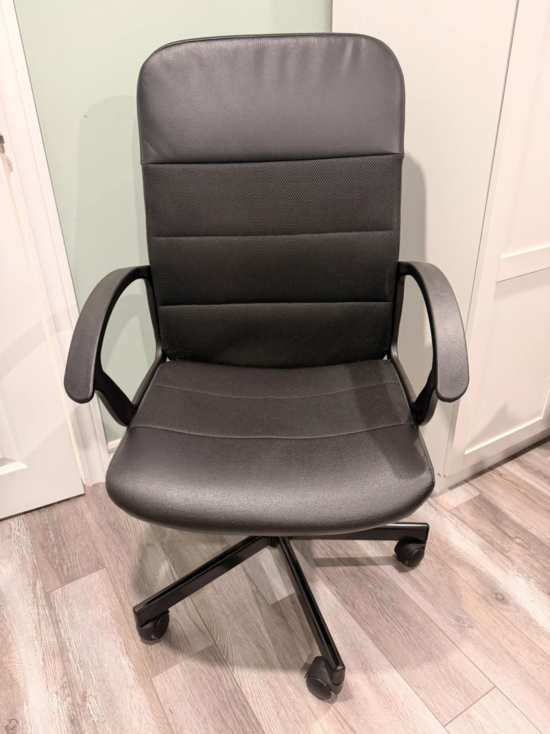 IKEA Highback Swivel Office Chair