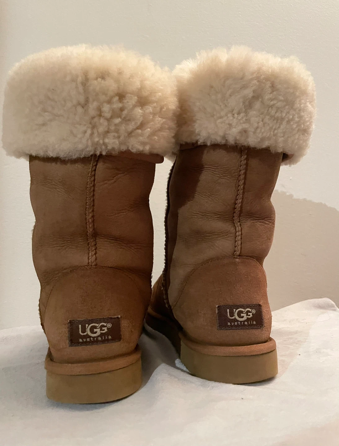 UGG Australia Boots Classic Tall 5815, Size W8 - photo 4