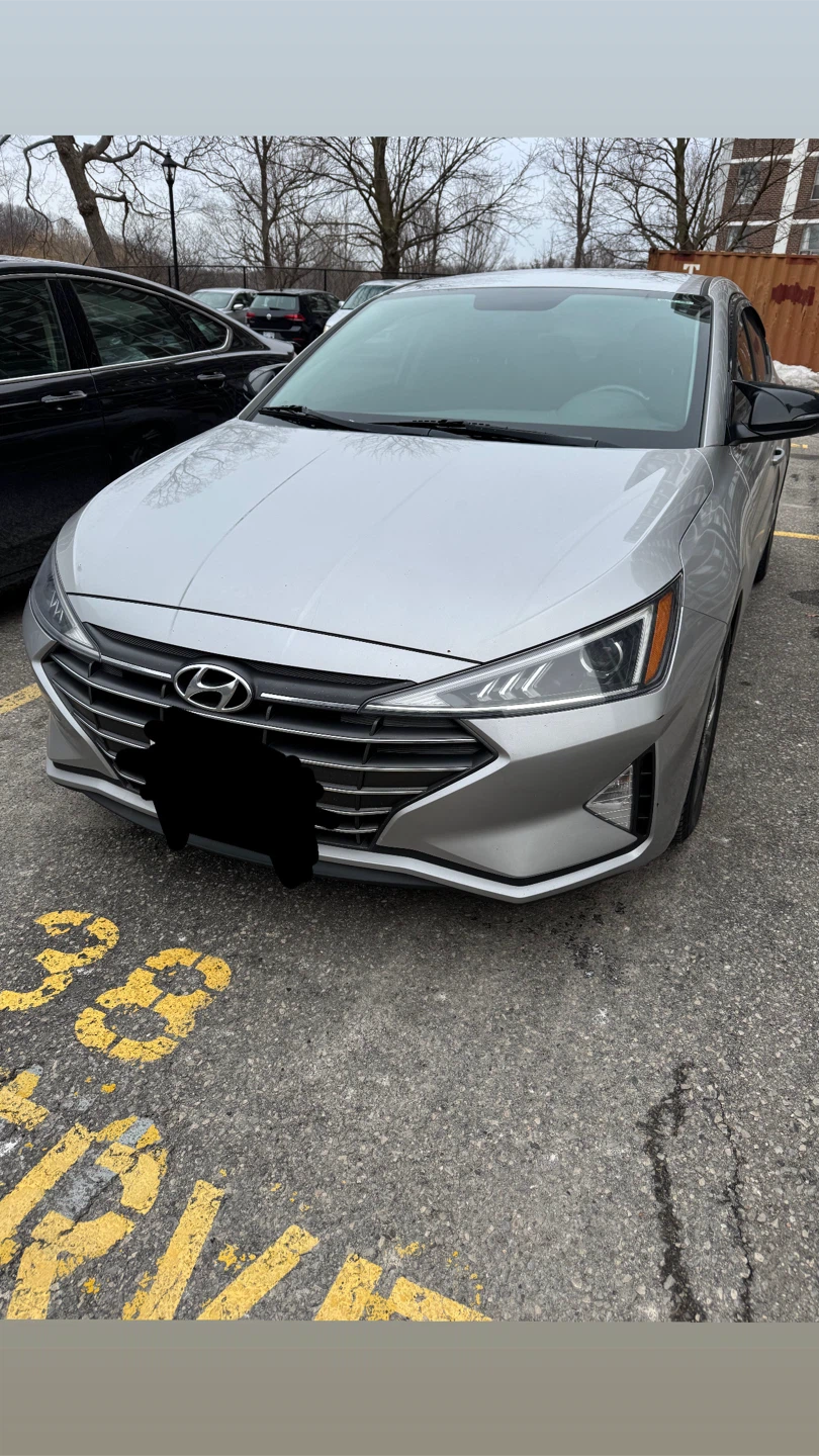 Hyundai Elantra 2020 – Silver – 160k km – $13,800 (Negotiable)