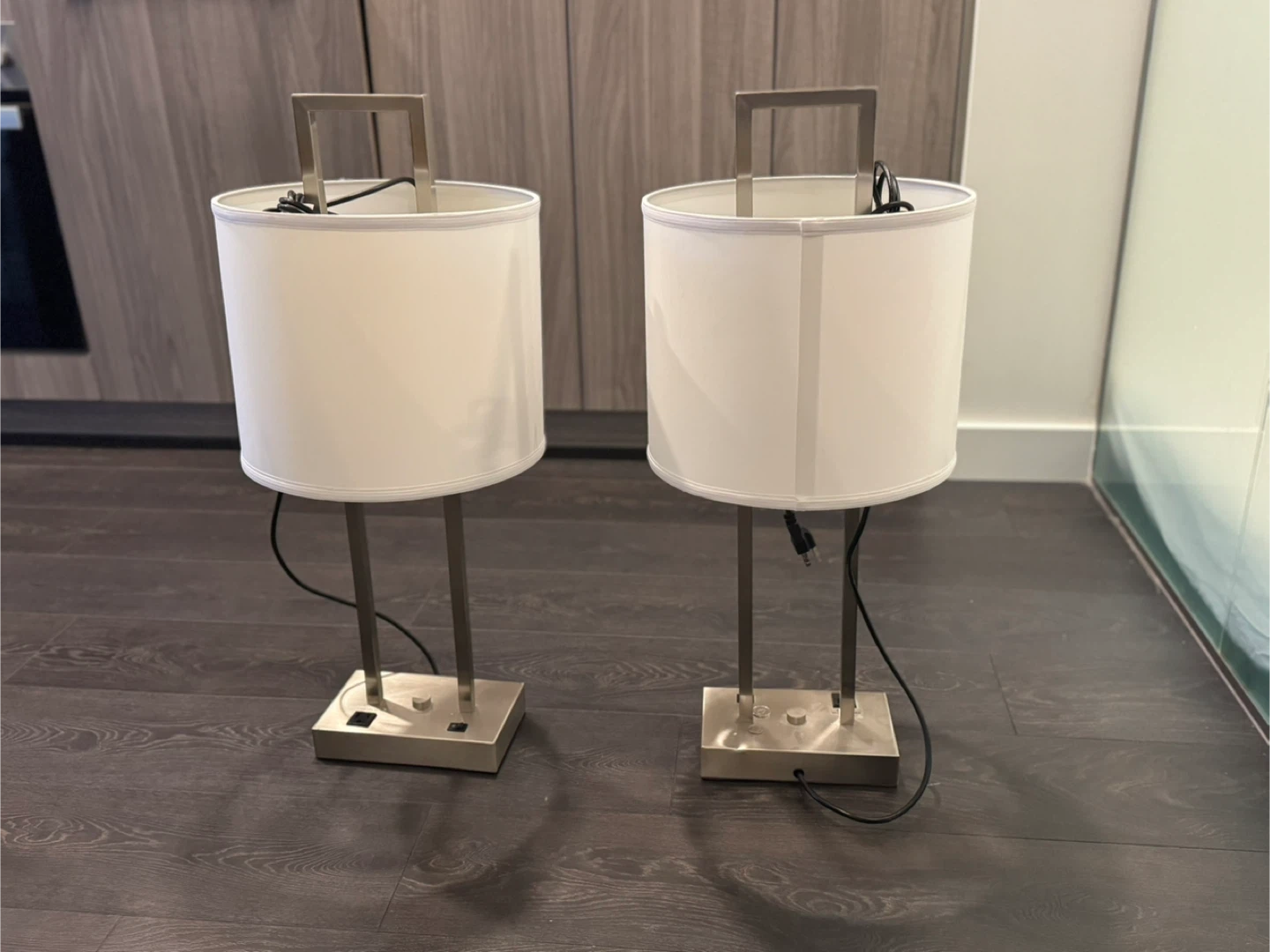 Nice Big size 75 cm tall / Pair of Table Lamps