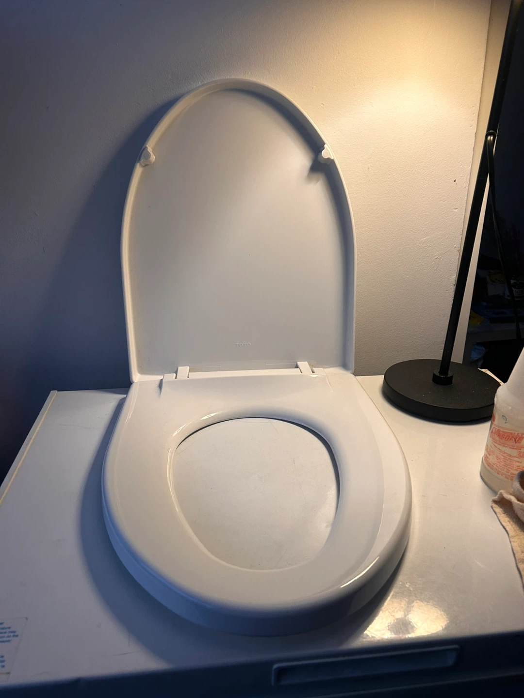 TOTO White Toilet Seat