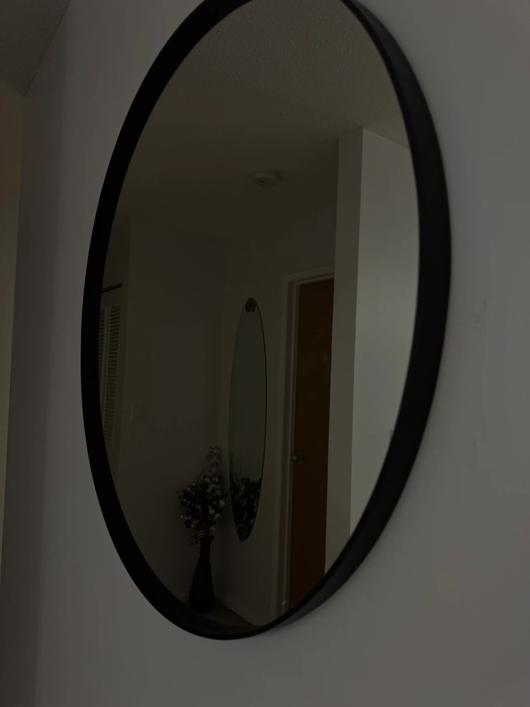 Round Black Framed Mirror - photo 2