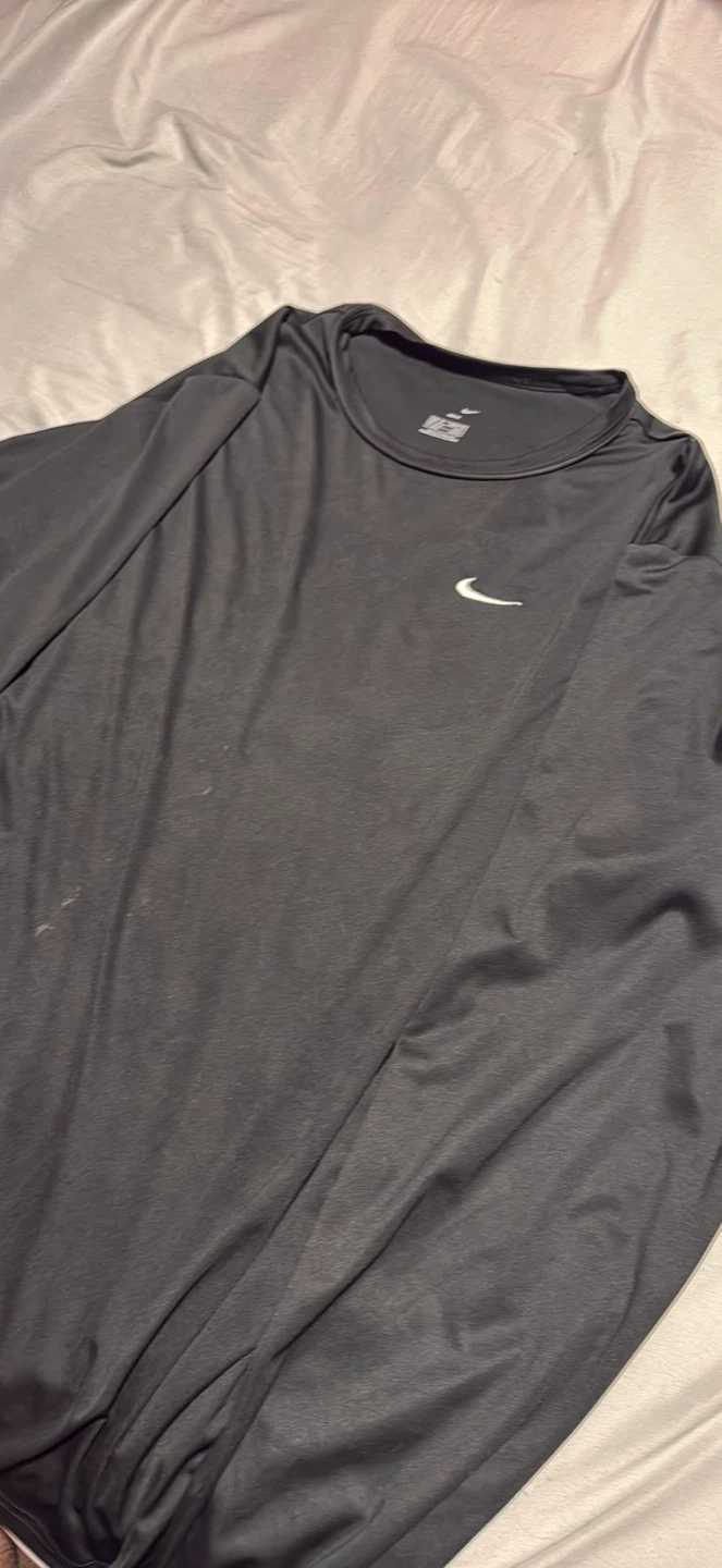 Nike Dri-FIT Long Sleeve Shirt - Size M