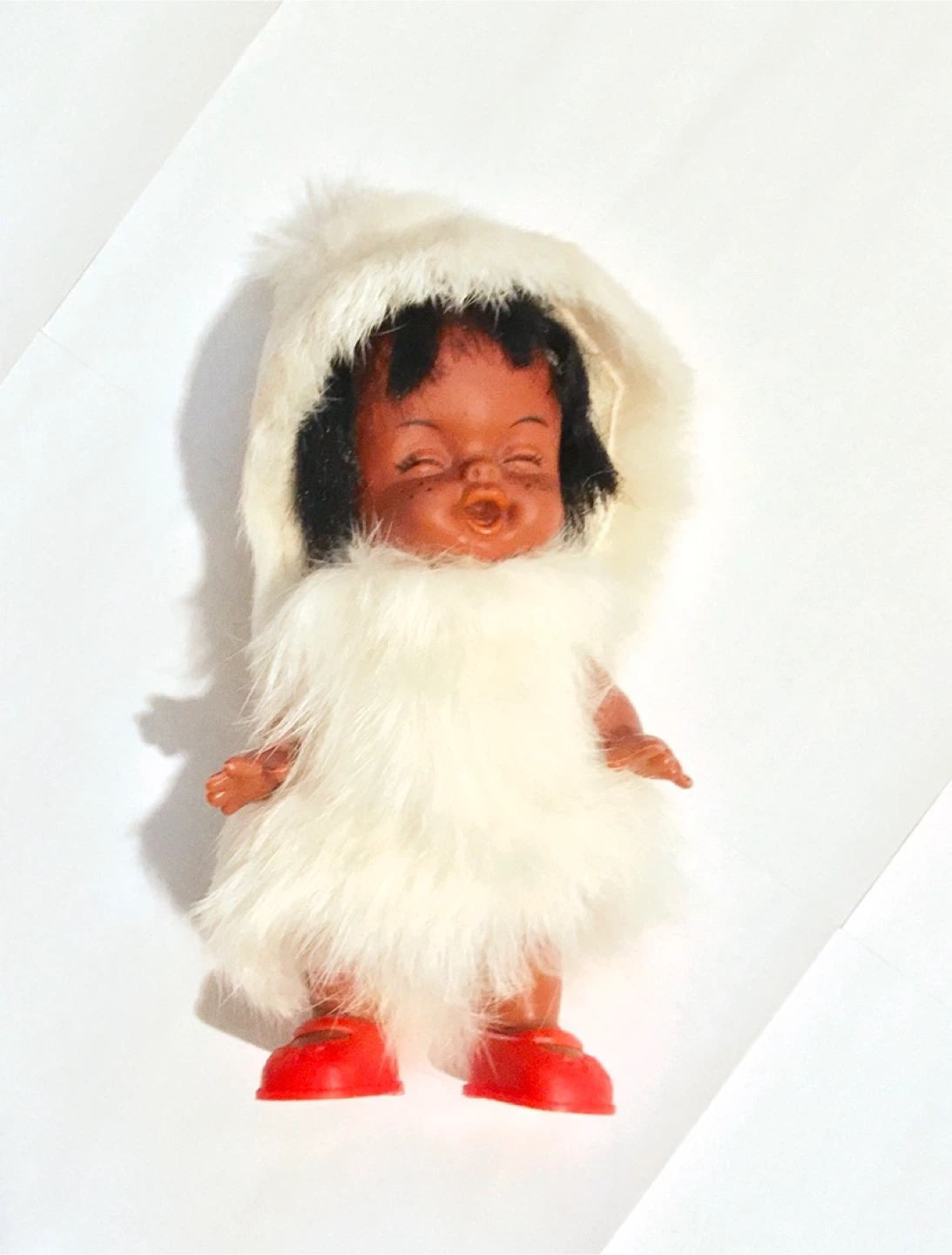 Vintage Eskimo Doll with Fur Hood - photo 2