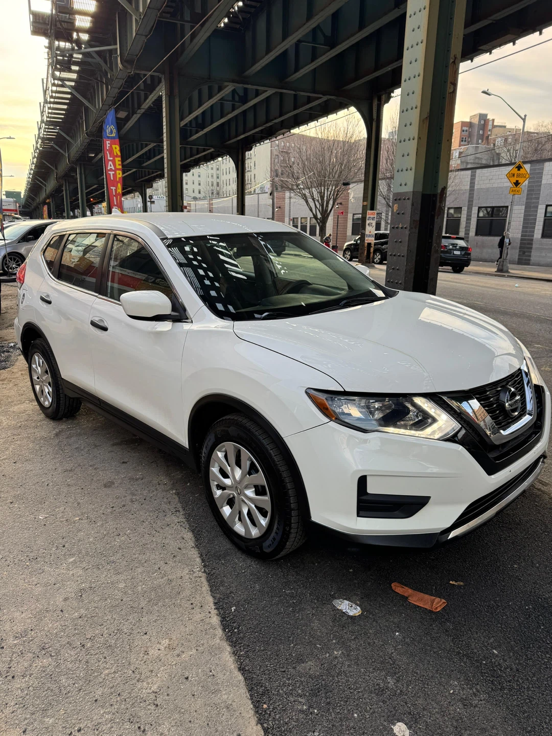 2017 Nissan Rogue S - photo 3