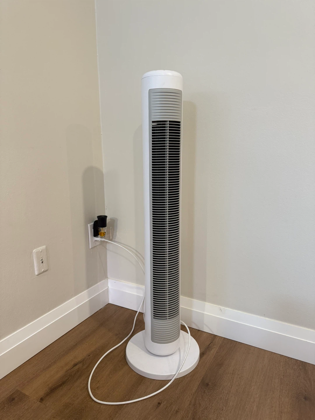 NOMA Premium Oscillating Tower Fan - White