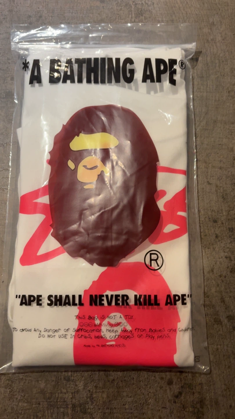 Stussy x BAPE T-Shirt - photo 4