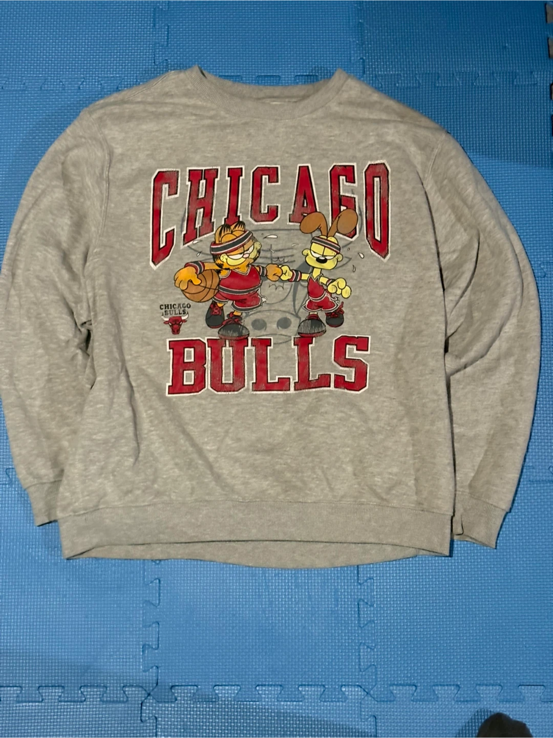 Chicago Bulls Garfield Crewneck
