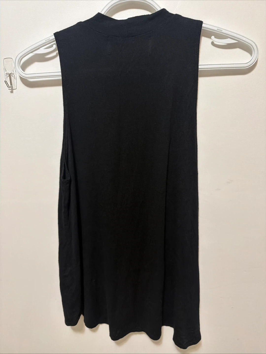 4th & Rose Black Tank Top - New York City - photo 2