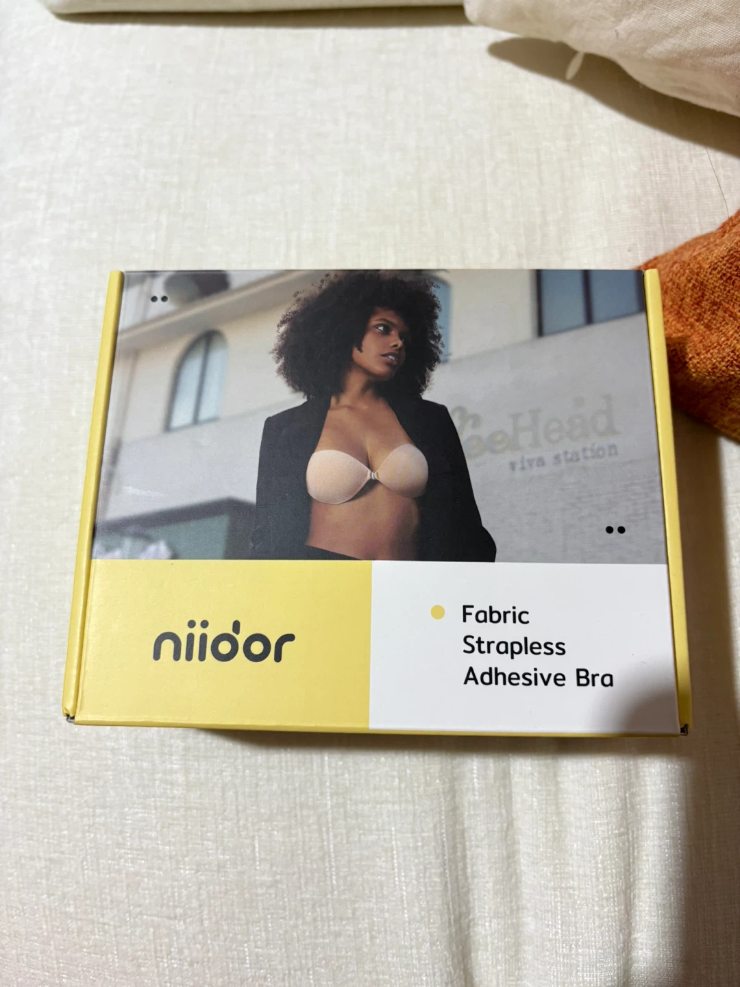 niidor Fabric Strapless Adhesive Bra - New
